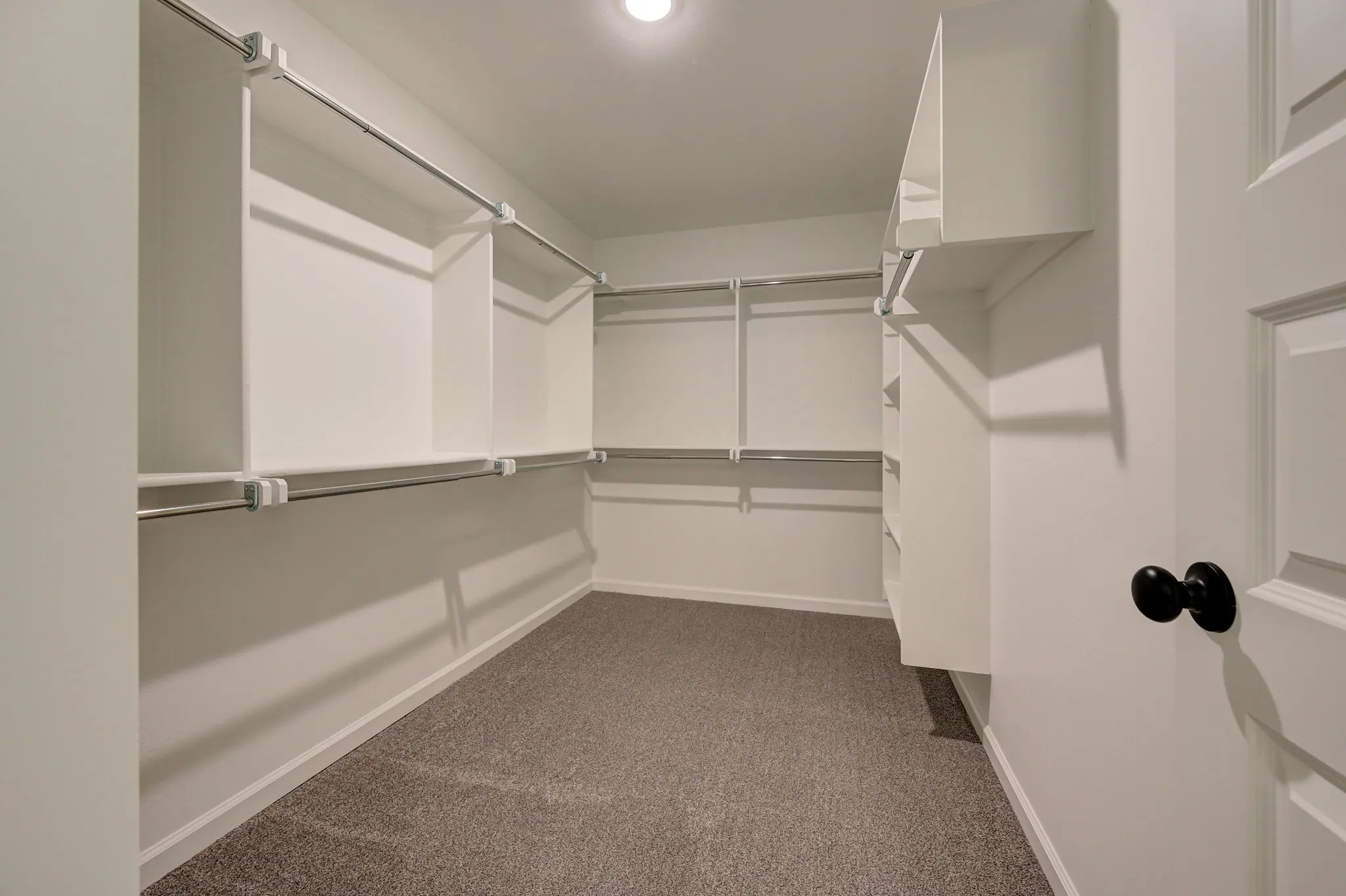 Boston - Interior Photo 27