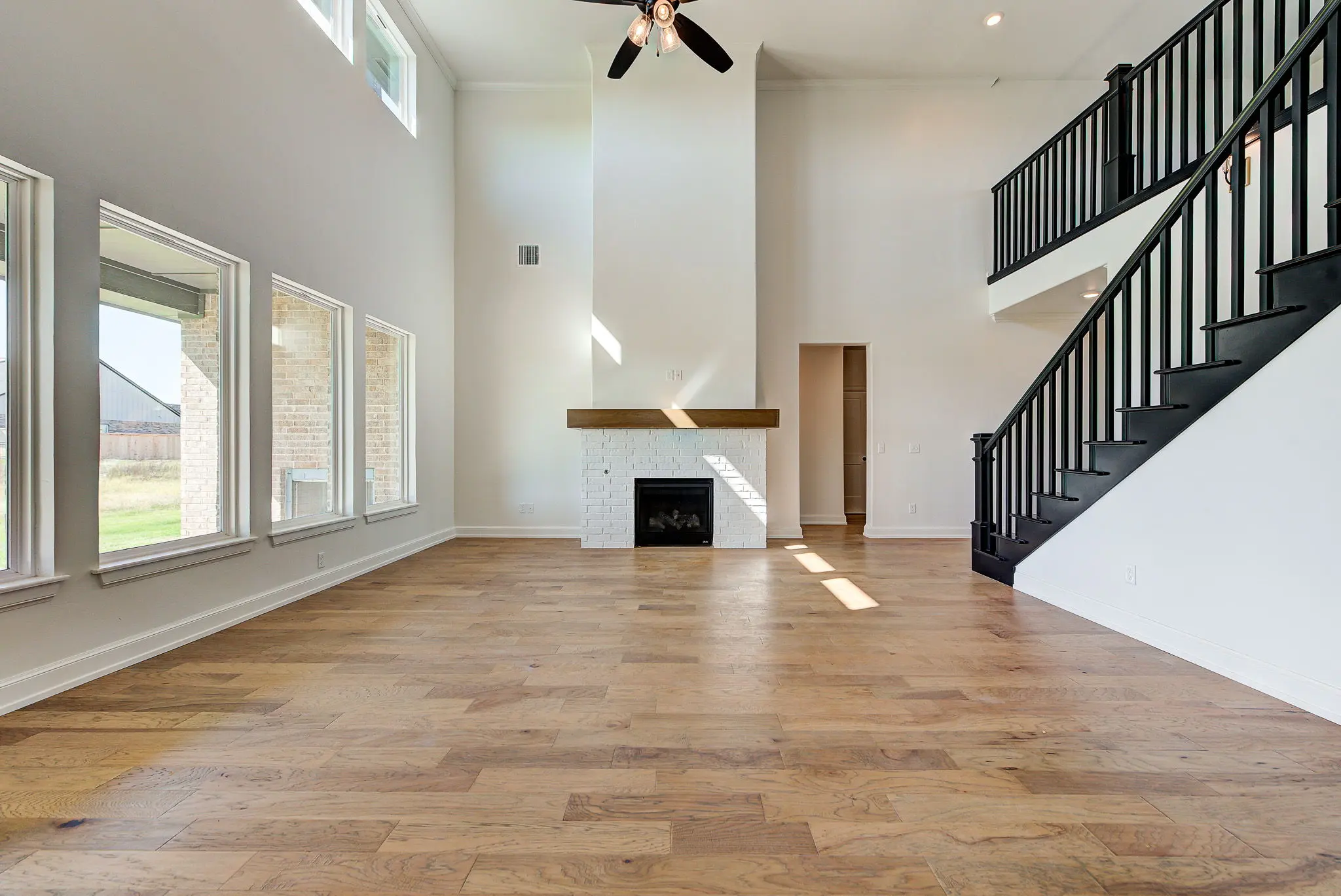 Rawley Point - Interior Photo 7