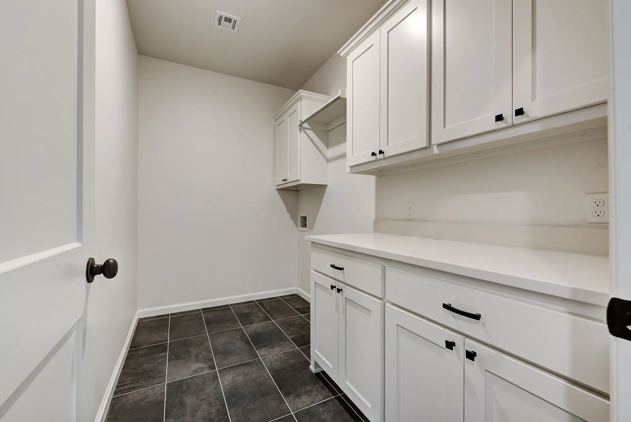 Rawley Point - Interior Photo 16