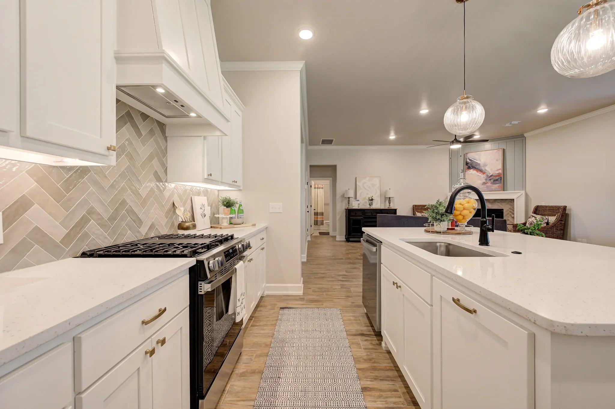 Bellevue I - Interior Photo 16