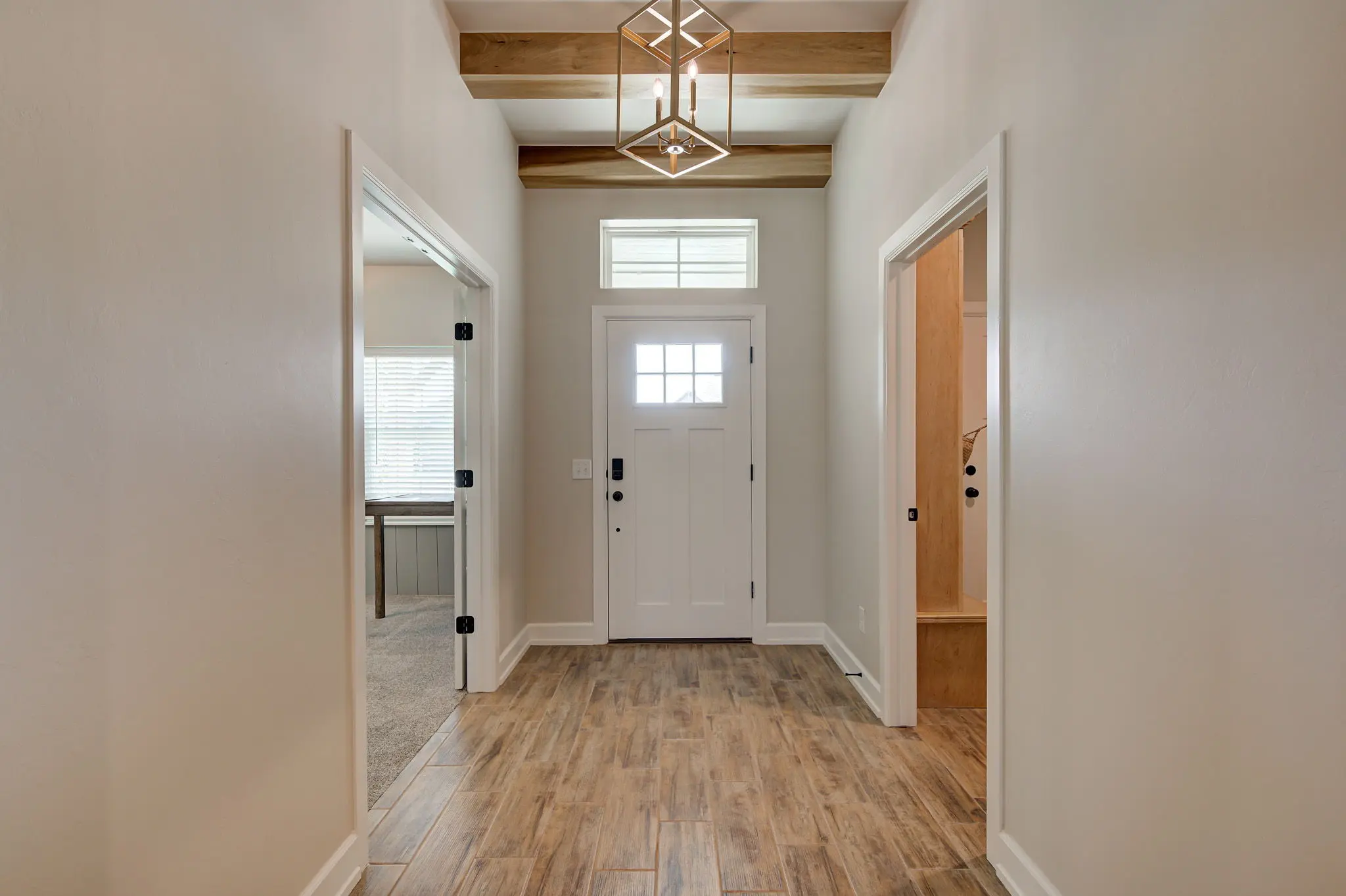 Bellevue I - Interior Photo 6