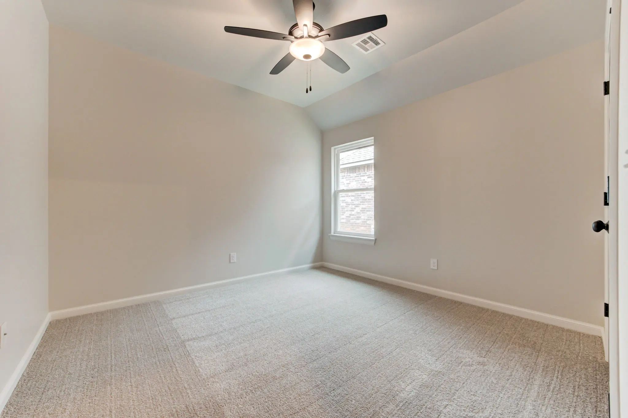 Hawkins Point - Interior Photo 27