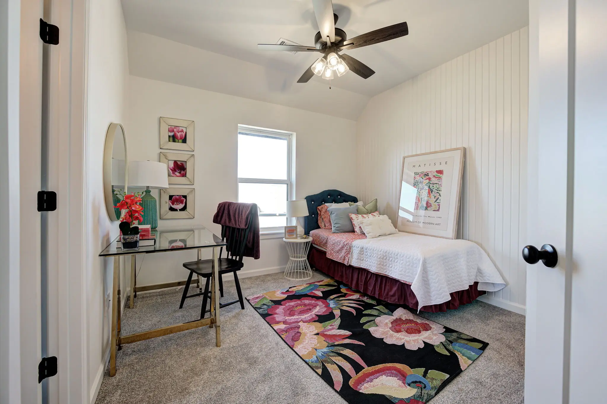Example of Staged Boston floor plan - Features and Finishes may vary based on product availability