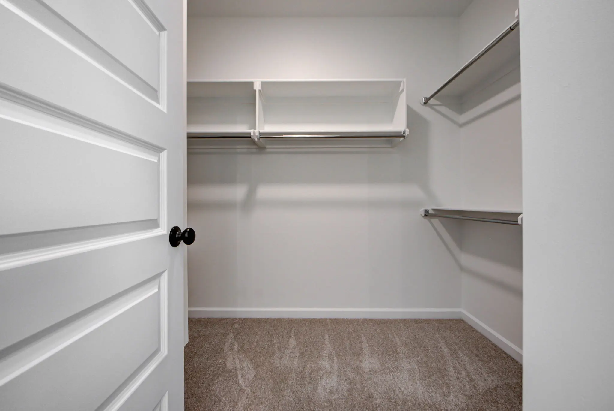 Plum Beach - Interior Photo 28