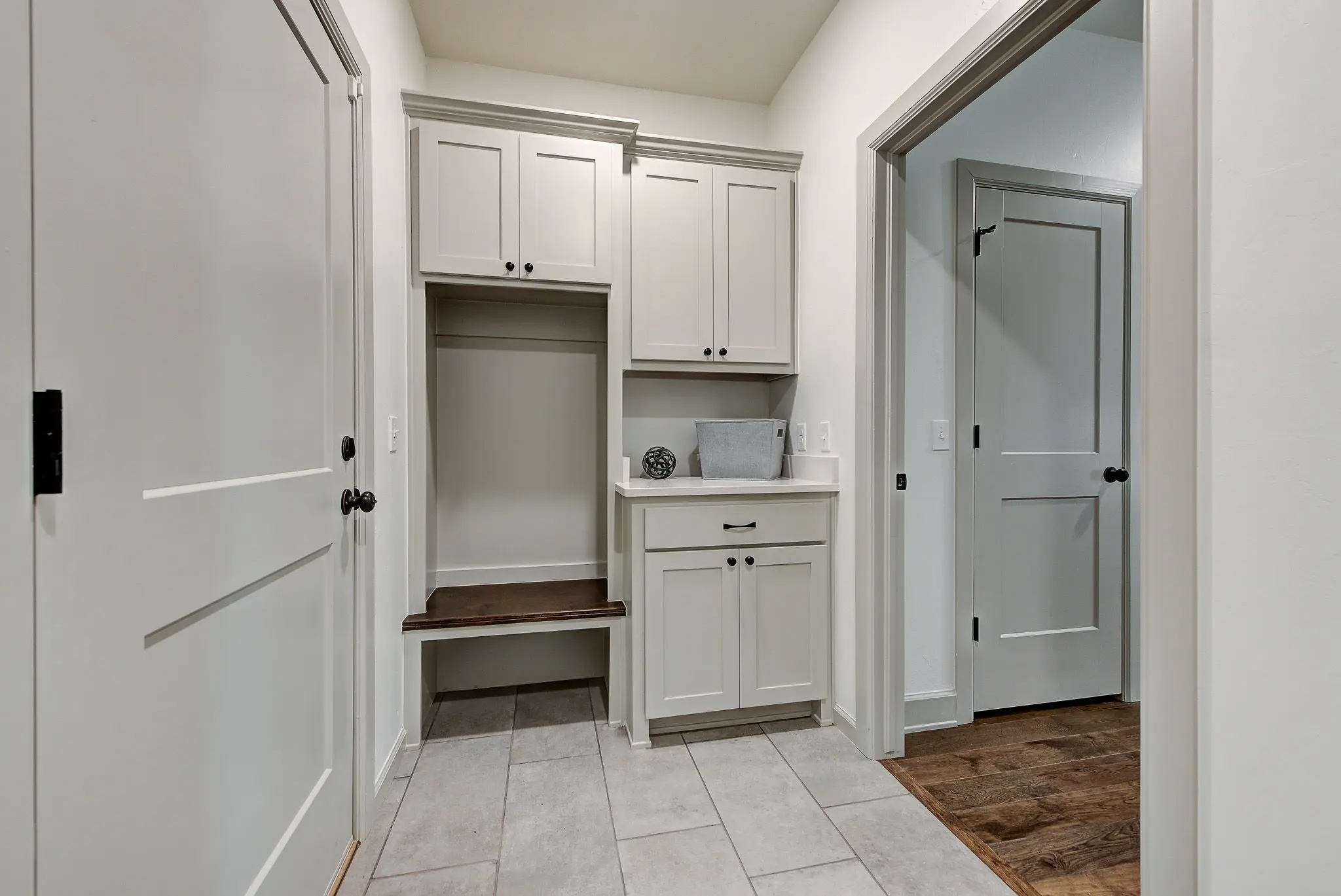 New Haven - Interior Photo 28