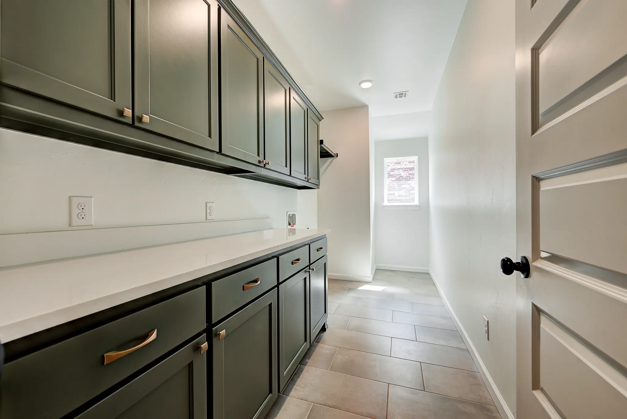 Fenwick - Interior Photo 25