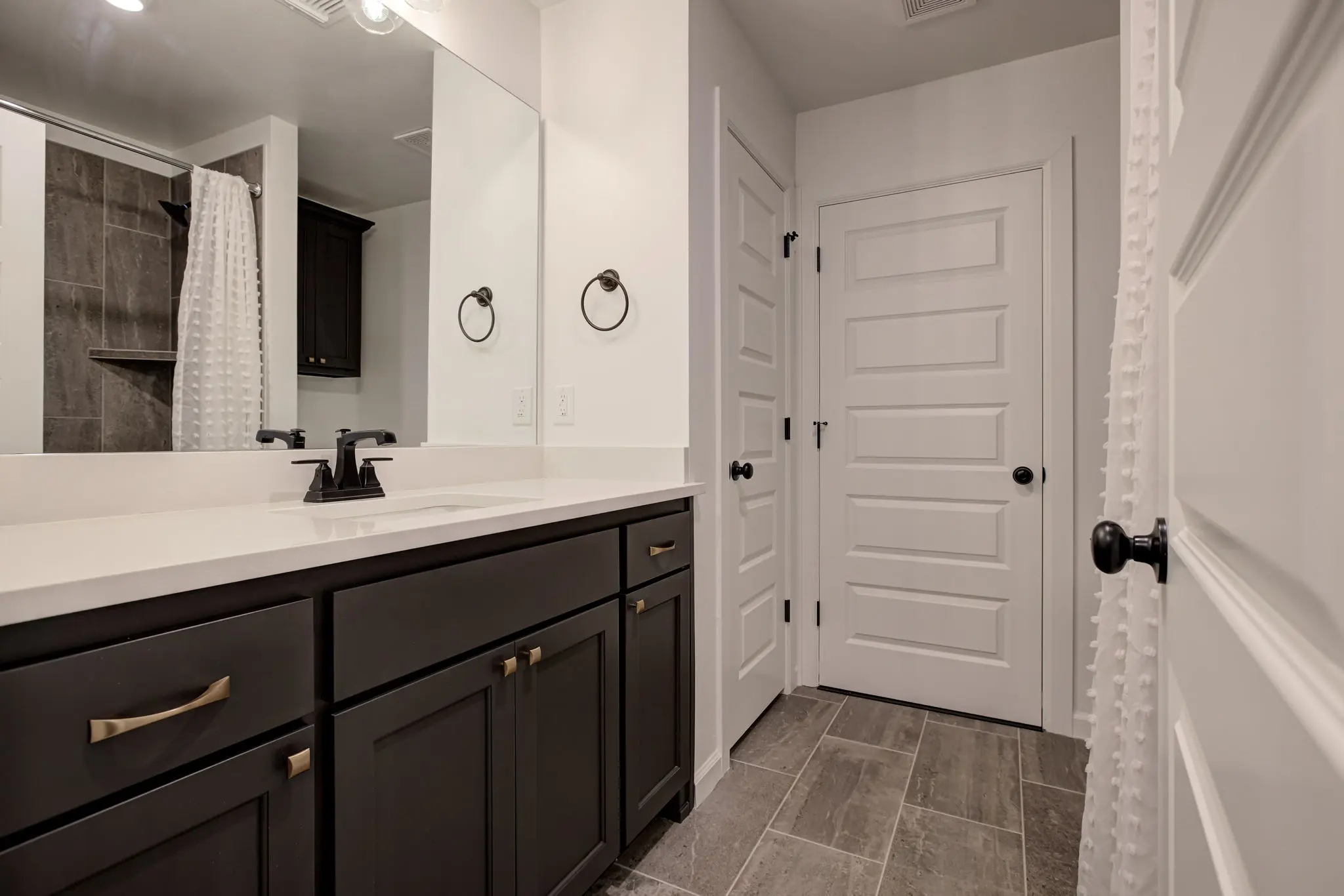 Example of Newport floor plan - Features and Finishes may vary based on product availability