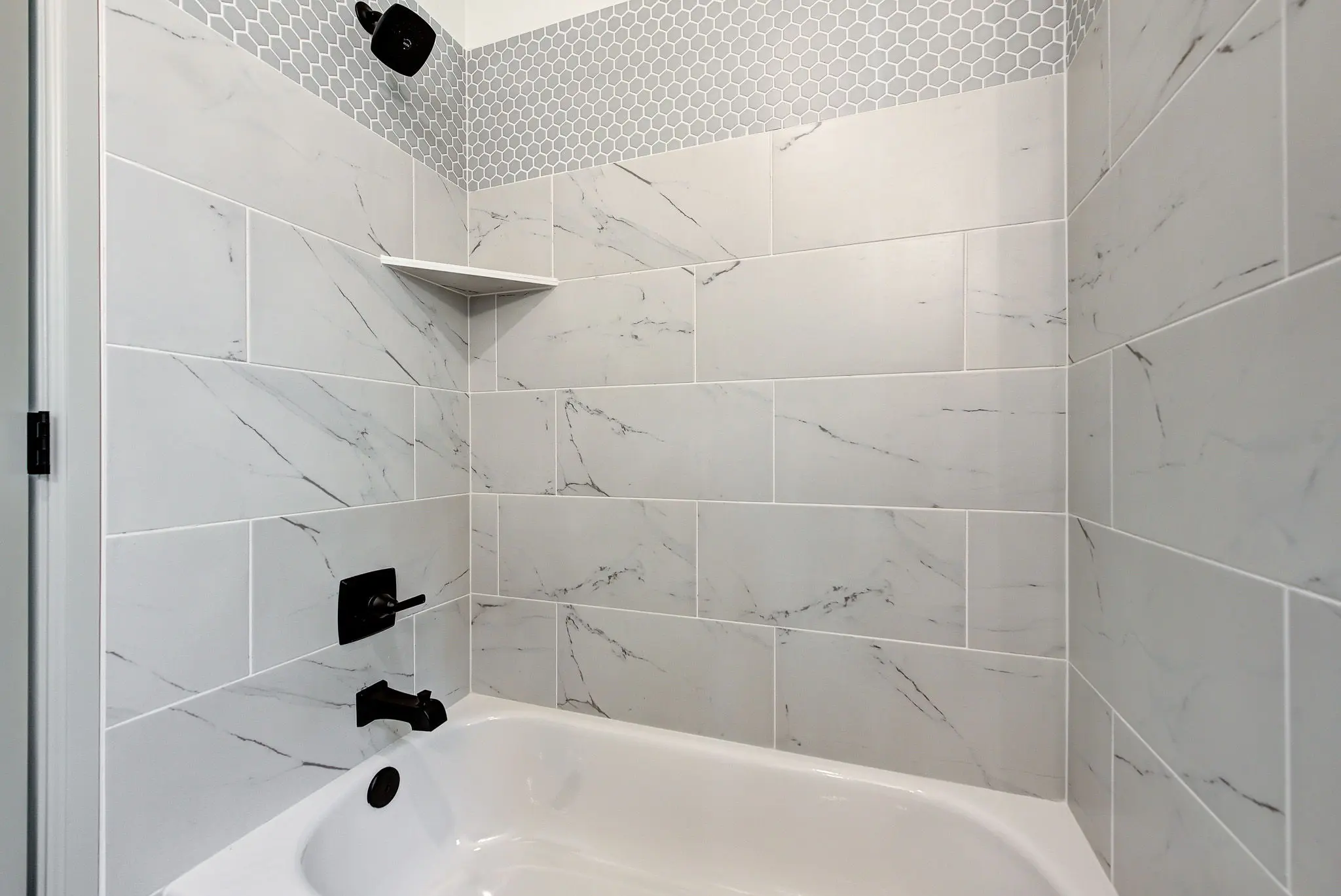 New Haven - Interior Photo 35