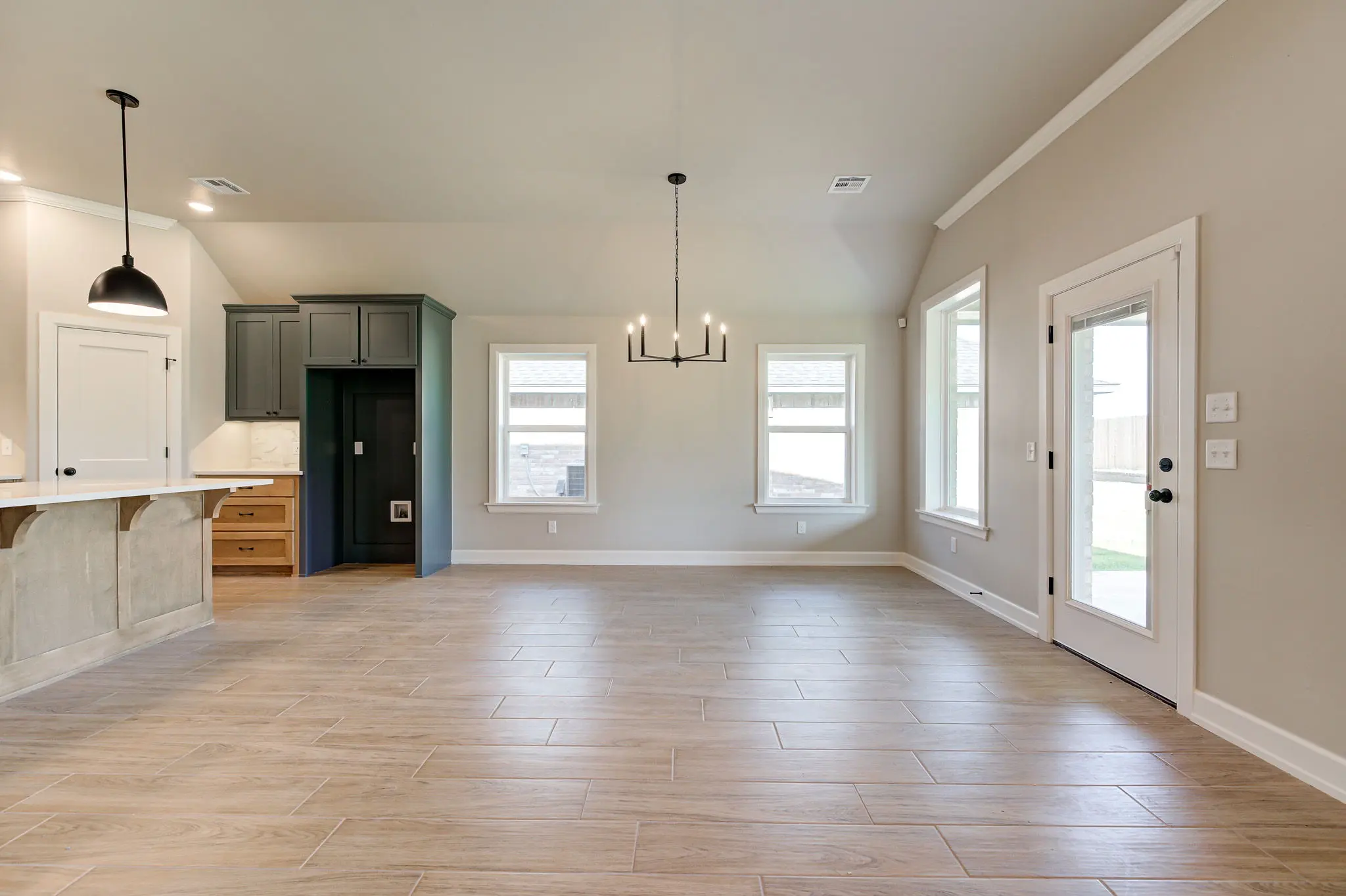 Concord I - Interior Photo 19
