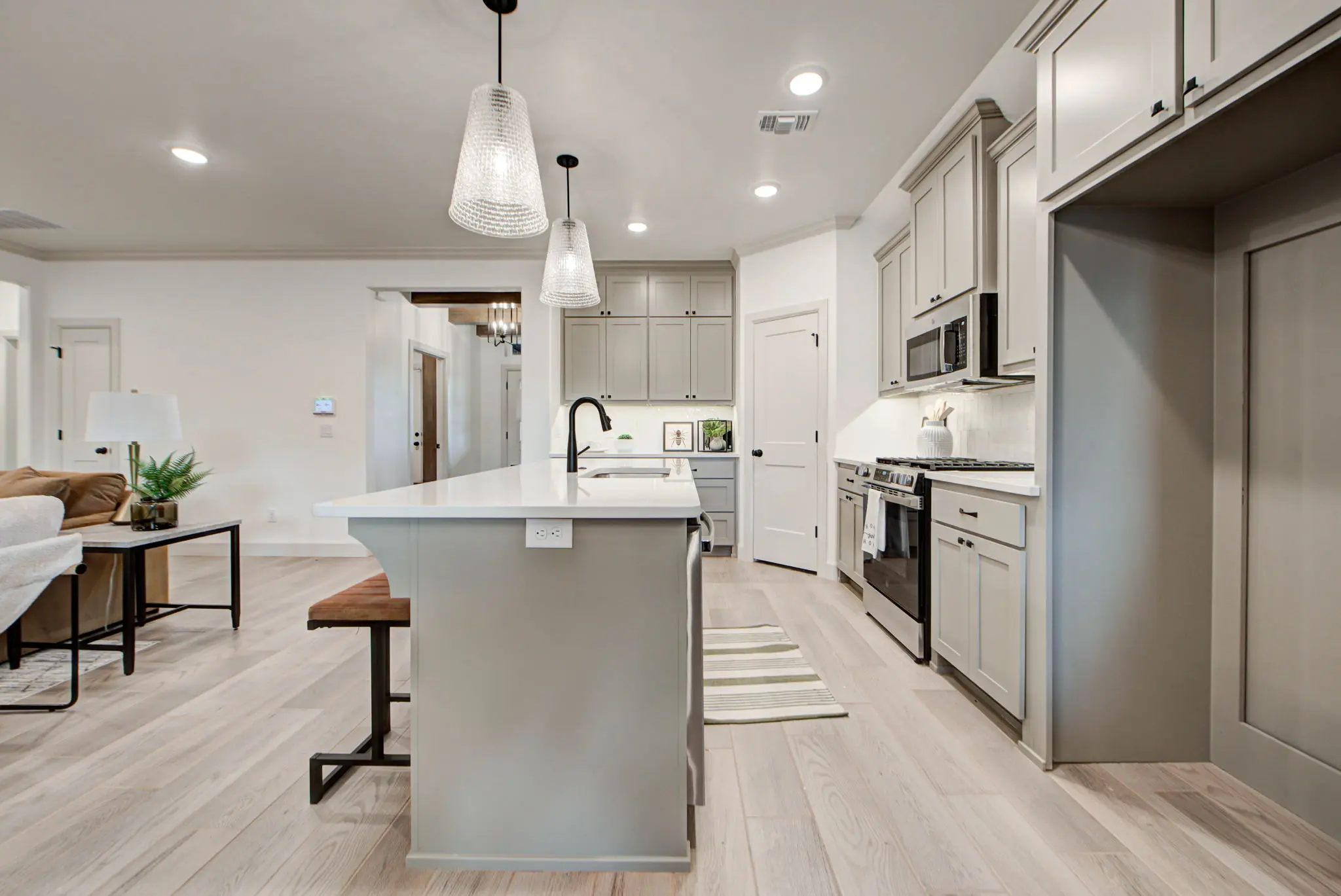 Example of staged Derby floor plan - Features and Finishes may vary based on product availability
