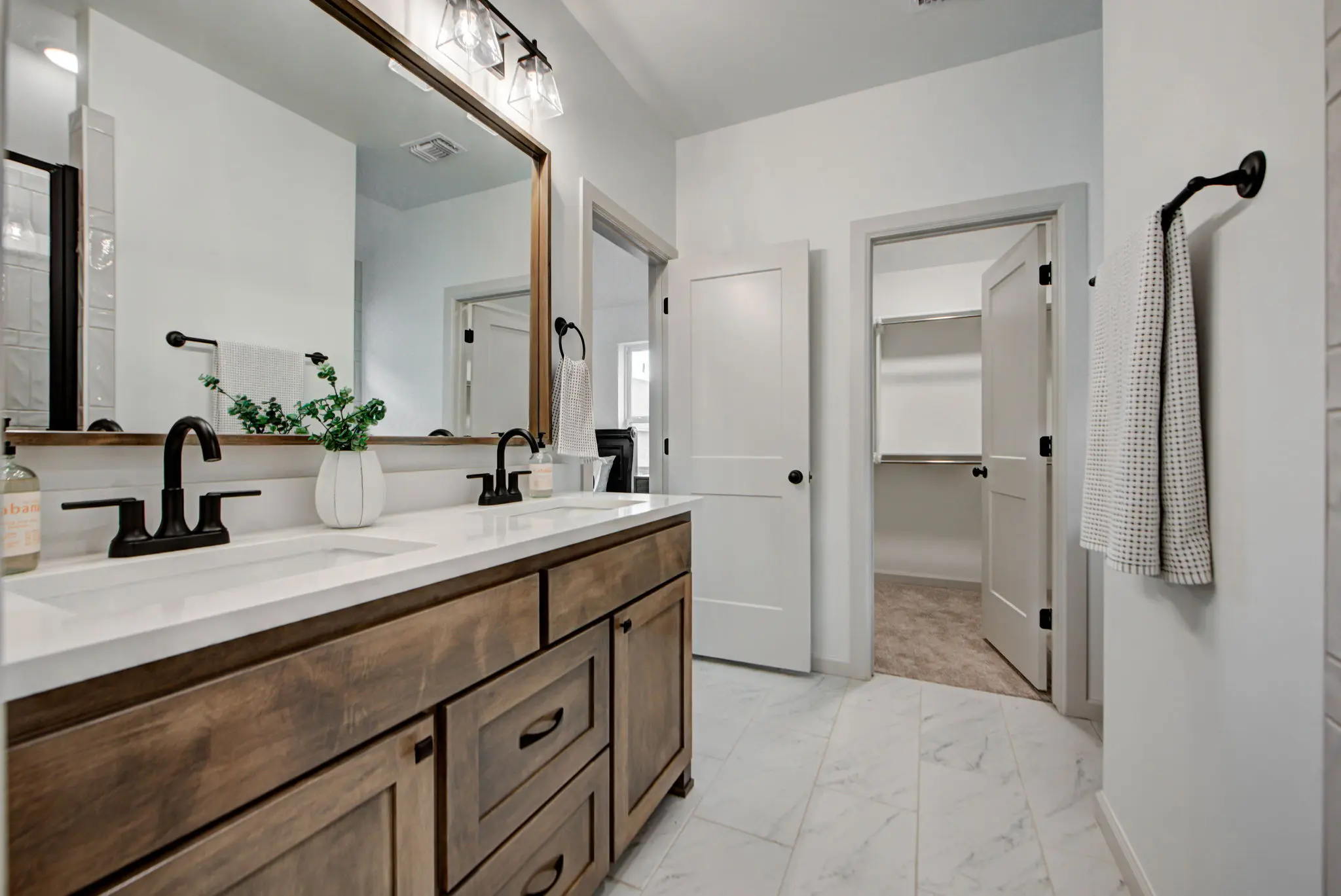 Example of staged Derby floor plan - Features and Finishes may vary based on product availability