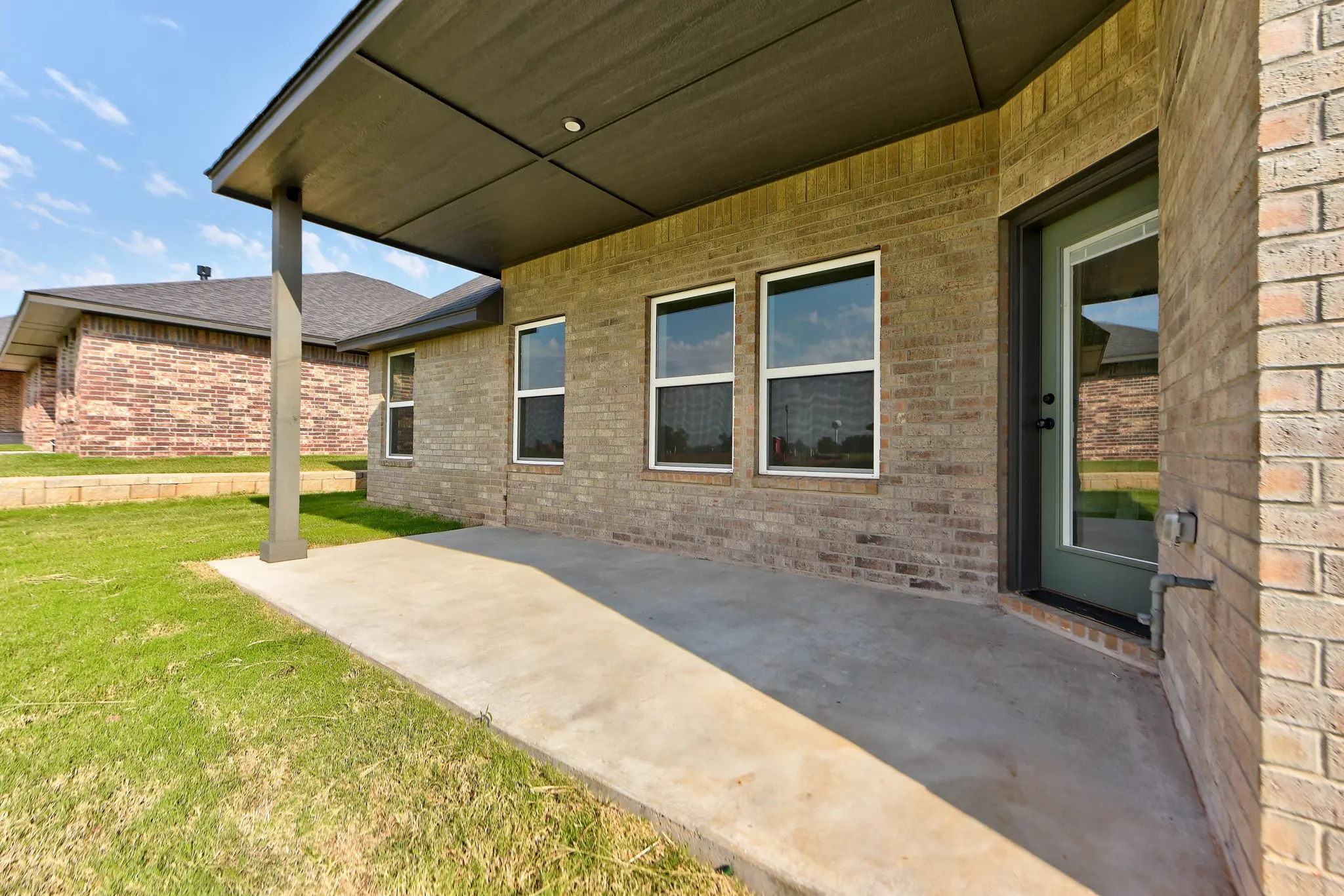 Plum Beach - Interior Photo 25