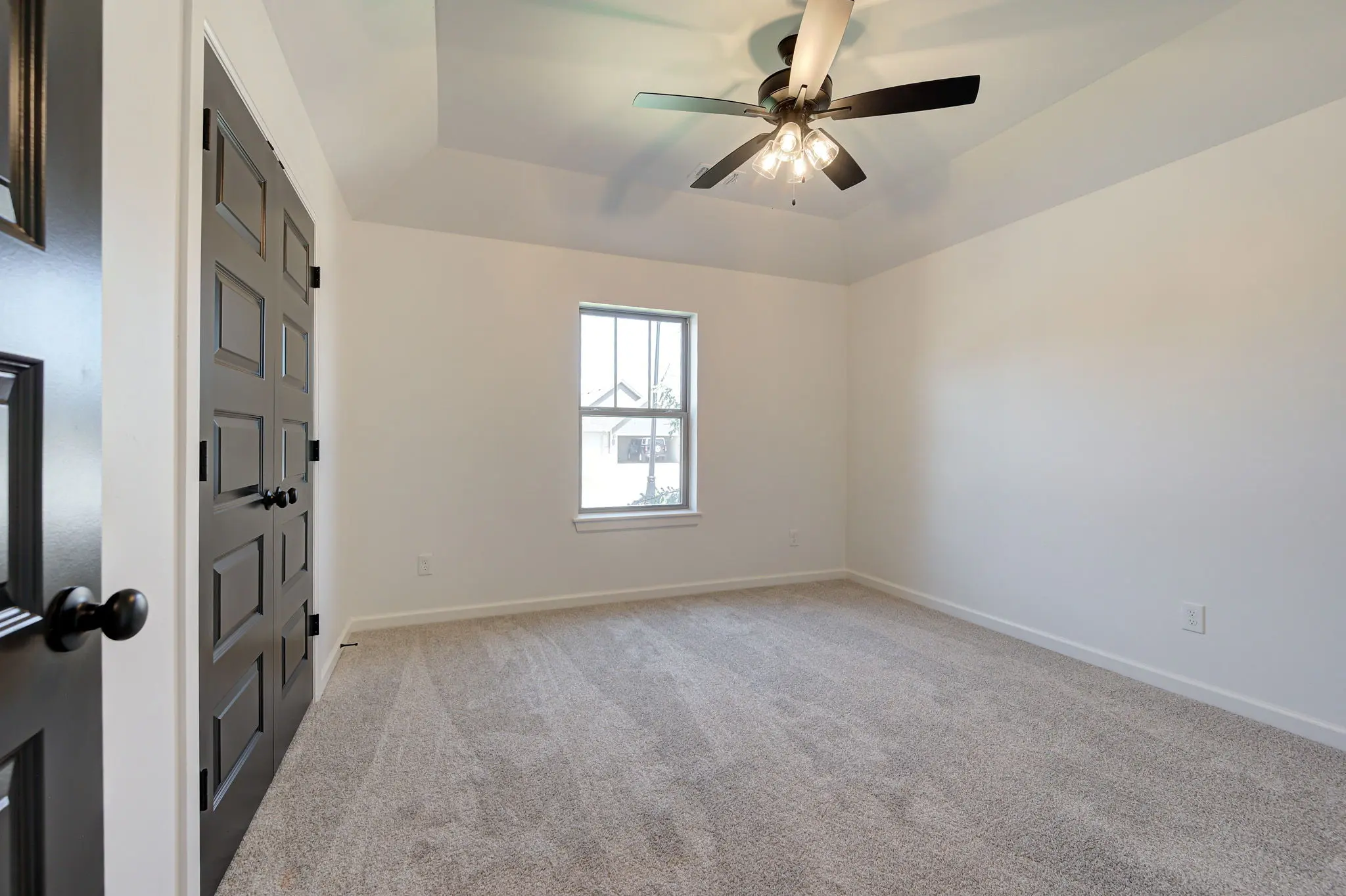 Example of Amelia Floor Plan - Features and Finishes may vary based on product availability