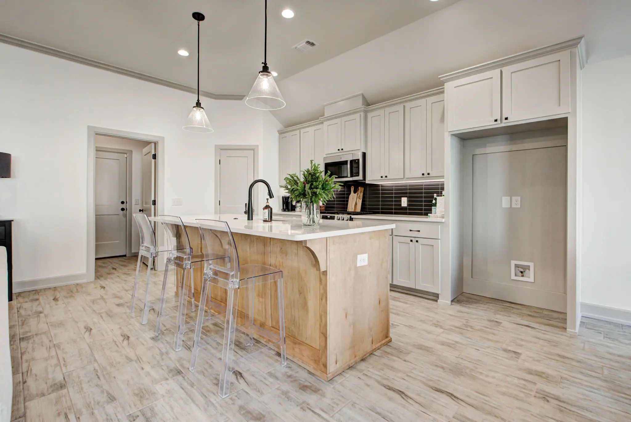 Example of Staged Amelia Floor Plan - Features and Finishes may vary based on product availability