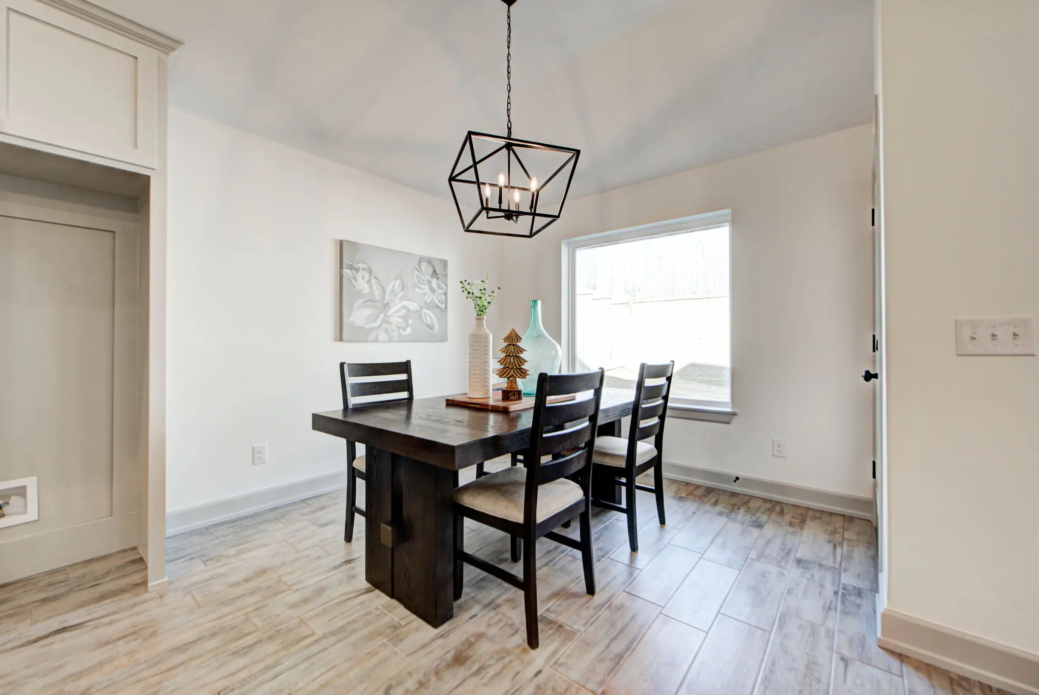Example of Staged Amelia Floor Plan - Features and Finishes may vary based on product availability