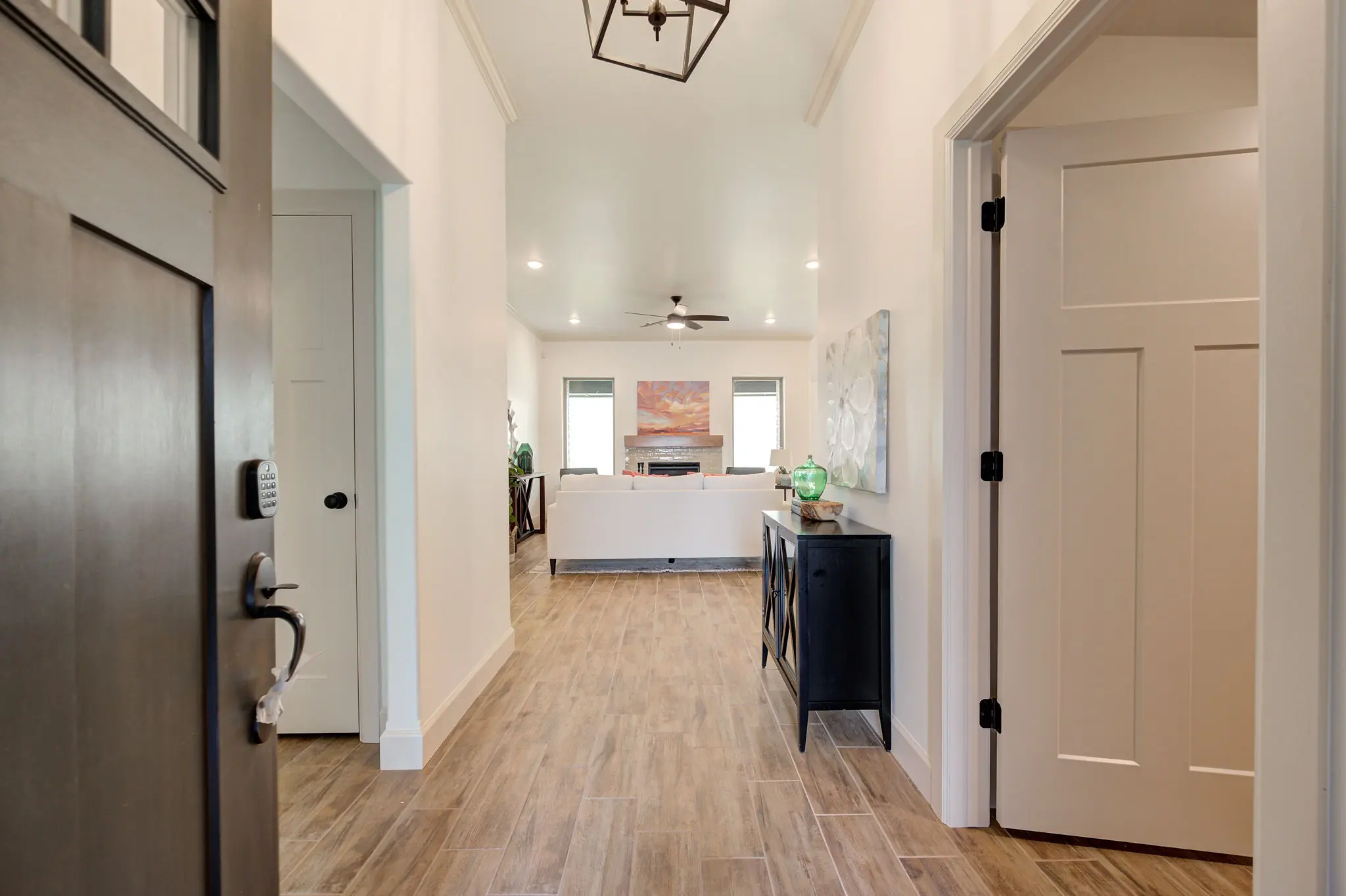 Example of Montauk floor plan - Features and Finishes may vary based on product availability