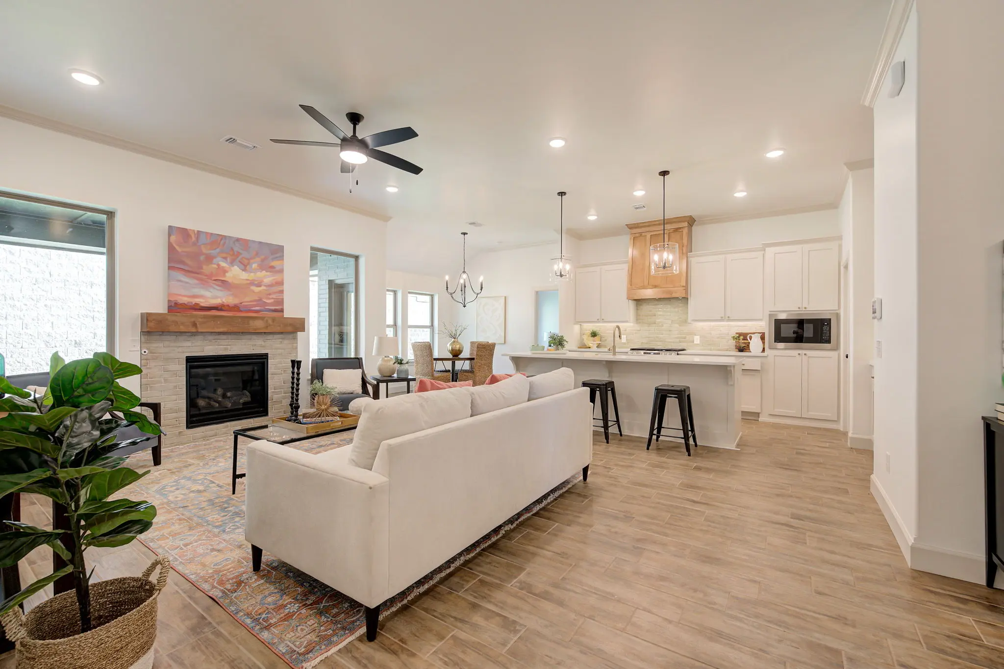 Example of Montauk floor plan - Features and Finishes may vary based on product availability