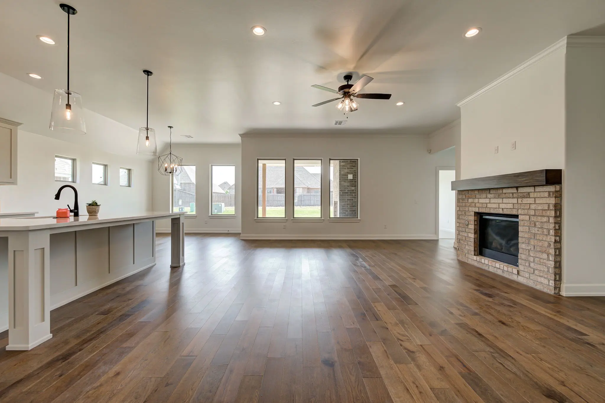 London - Interior Photo 5