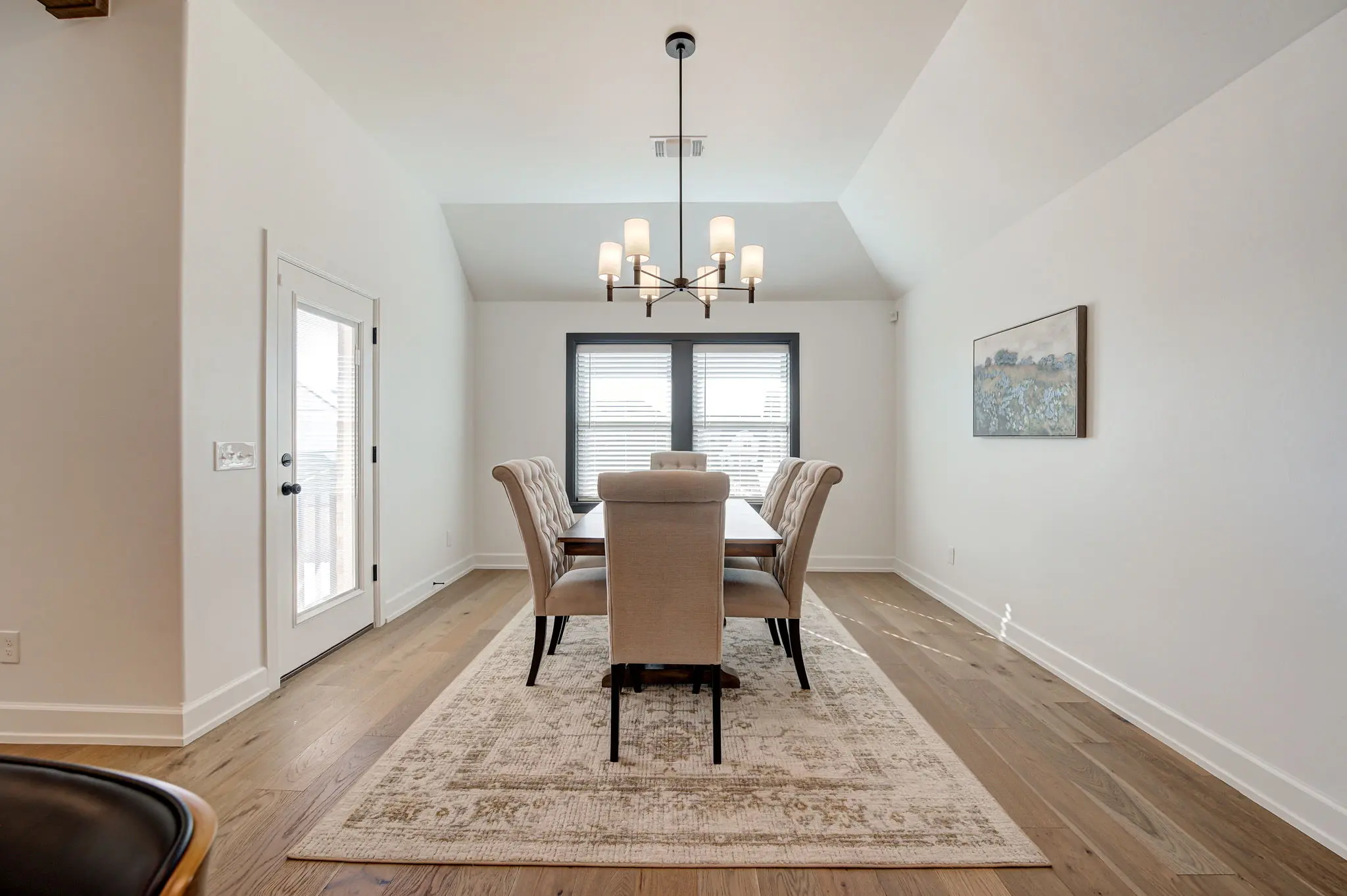 Example of Finns Point Estate floor plan - Features and Finishes may vary based on product availability