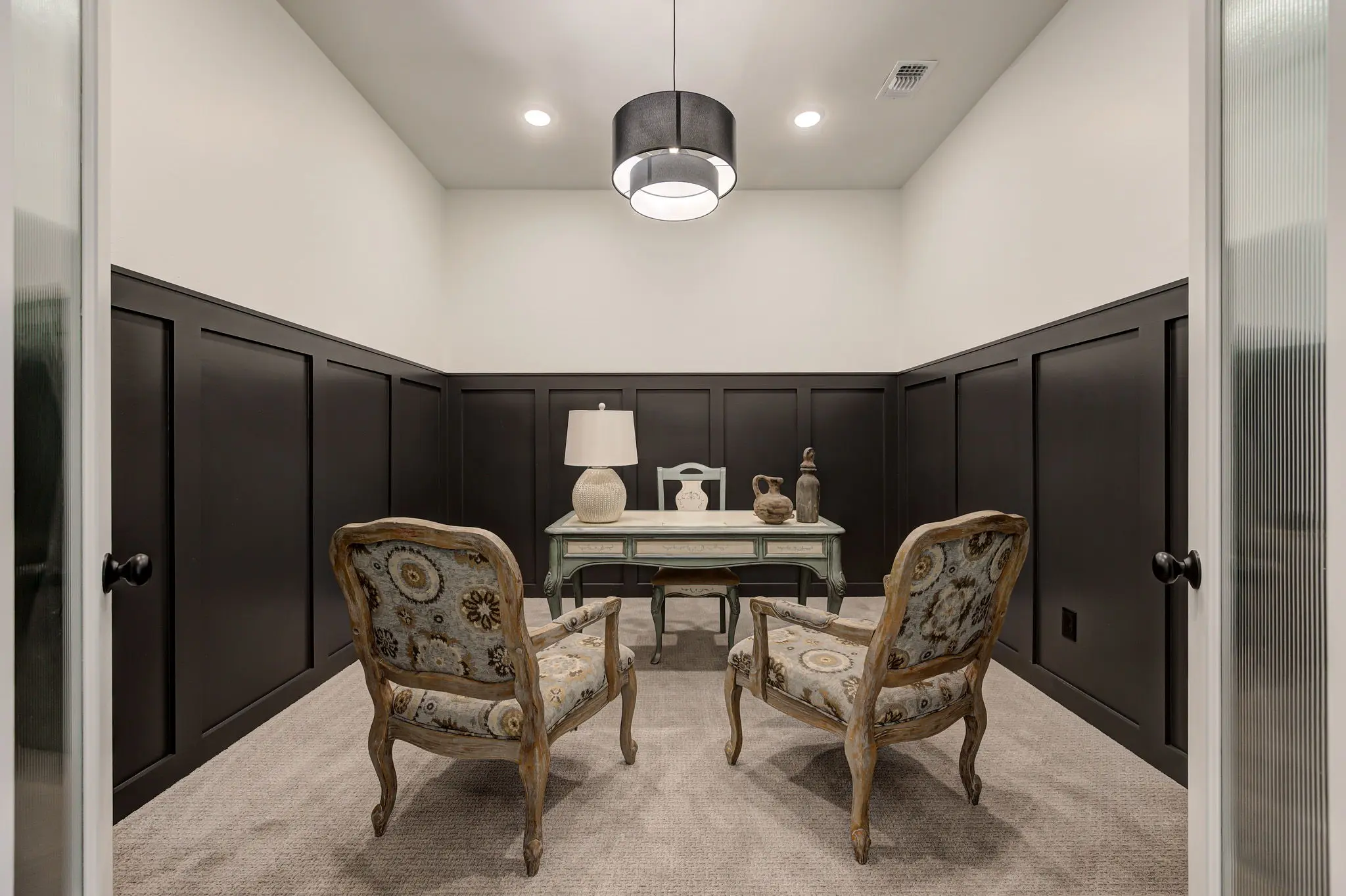 Example of Finns Point Estate floor plan - Features and Finishes may vary based on product availability