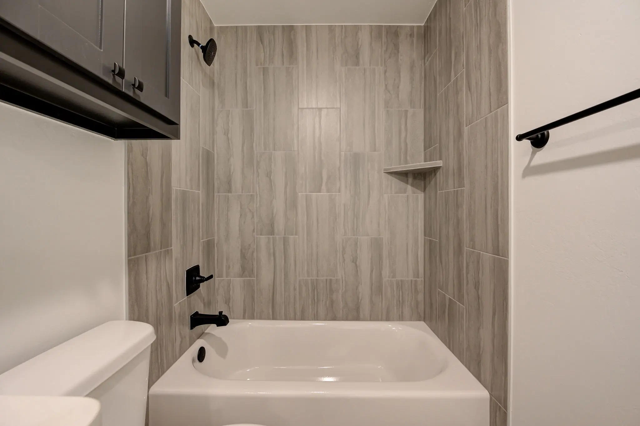 Example of Finns Point Estate floor plan - Features and Finishes may vary based on product availability