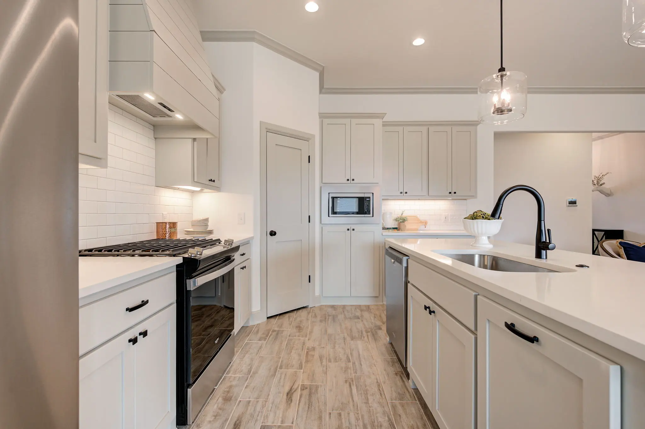Example of staged Fenwick floor plan - Features and Finishes may vary based on product availability