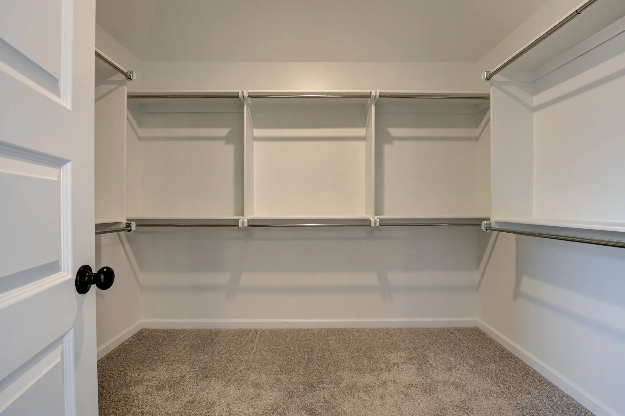 Example of staged Dover floor plan - Features and Finishes may vary based on product availability