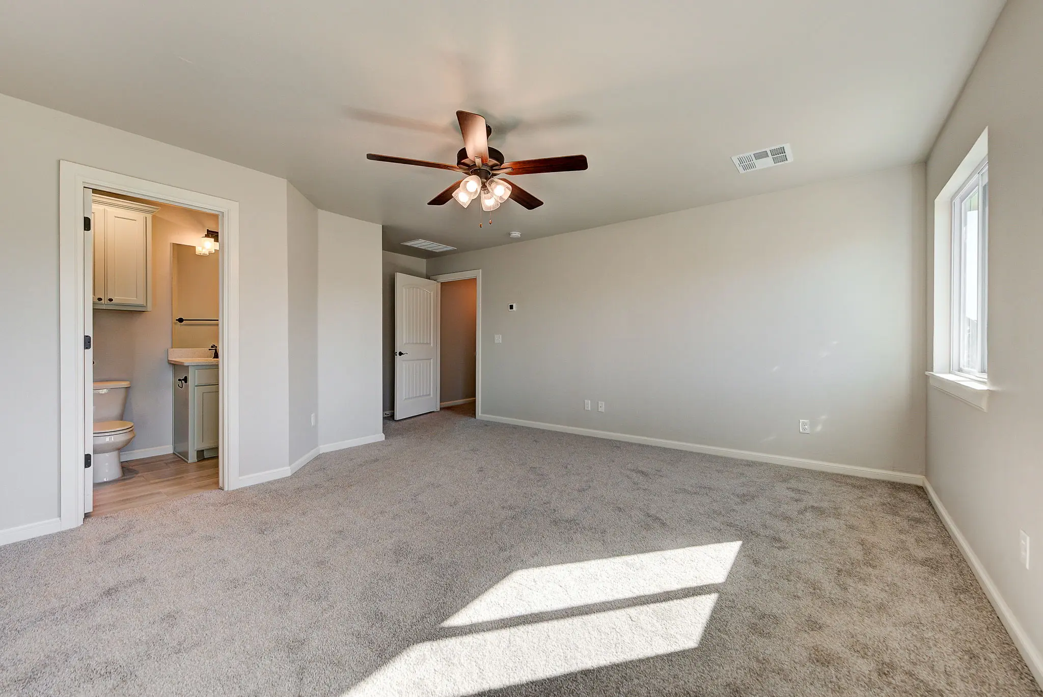 Example of Staged Chatham floor plan - Features and Finishes may vary based on product availability