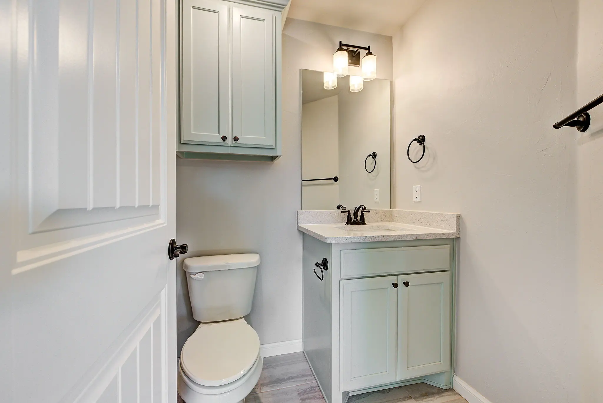 Example of Staged Chatham floor plan - Features and Finishes may vary based on product availability