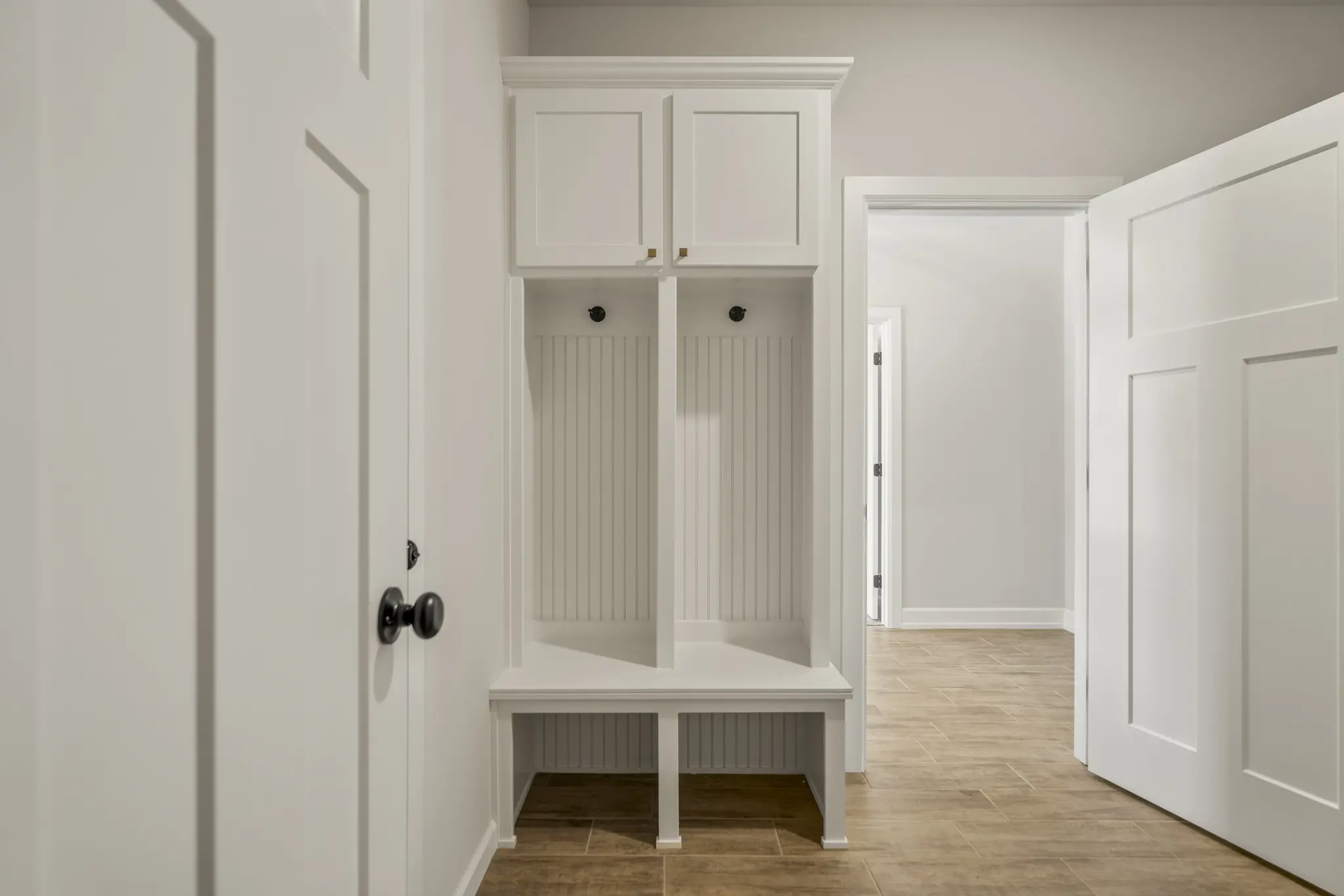 Example of Bellevue II floor plan - Features and Finishes may vary based on product availability