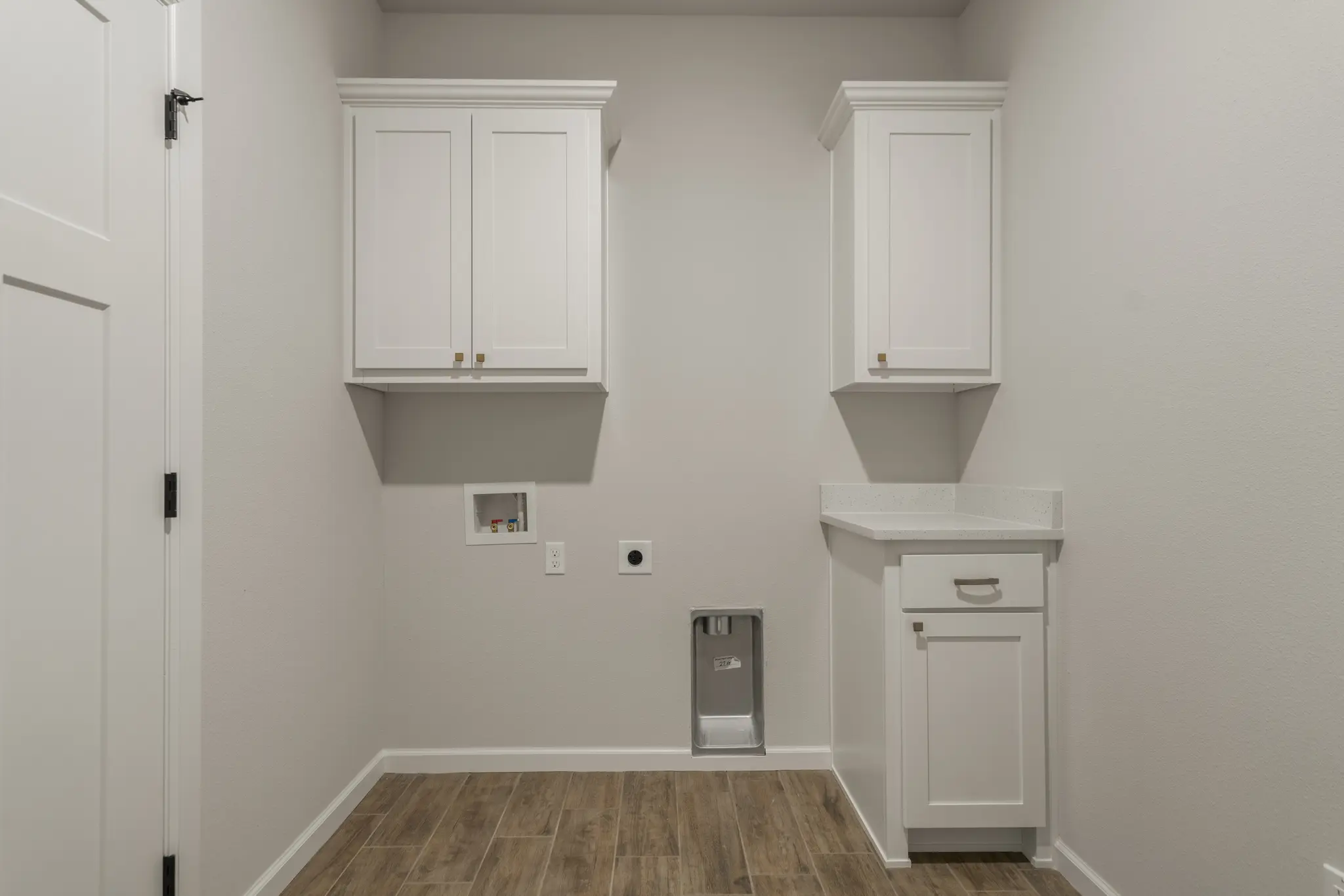 Example of Bellevue II floor plan - Features and Finishes may vary based on product availability