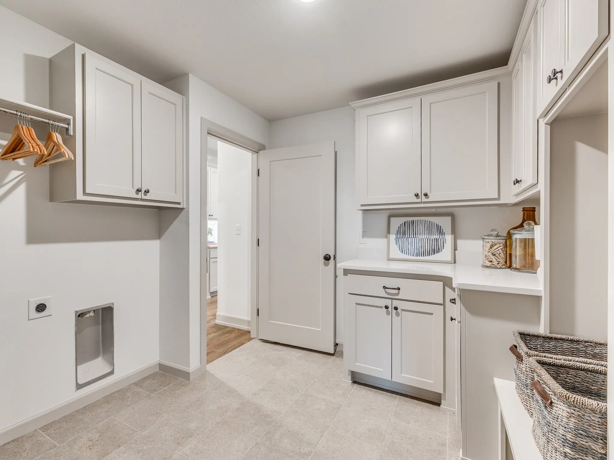 Example of Staged Charleston floor plan - Features and Finishes may vary based on product availability