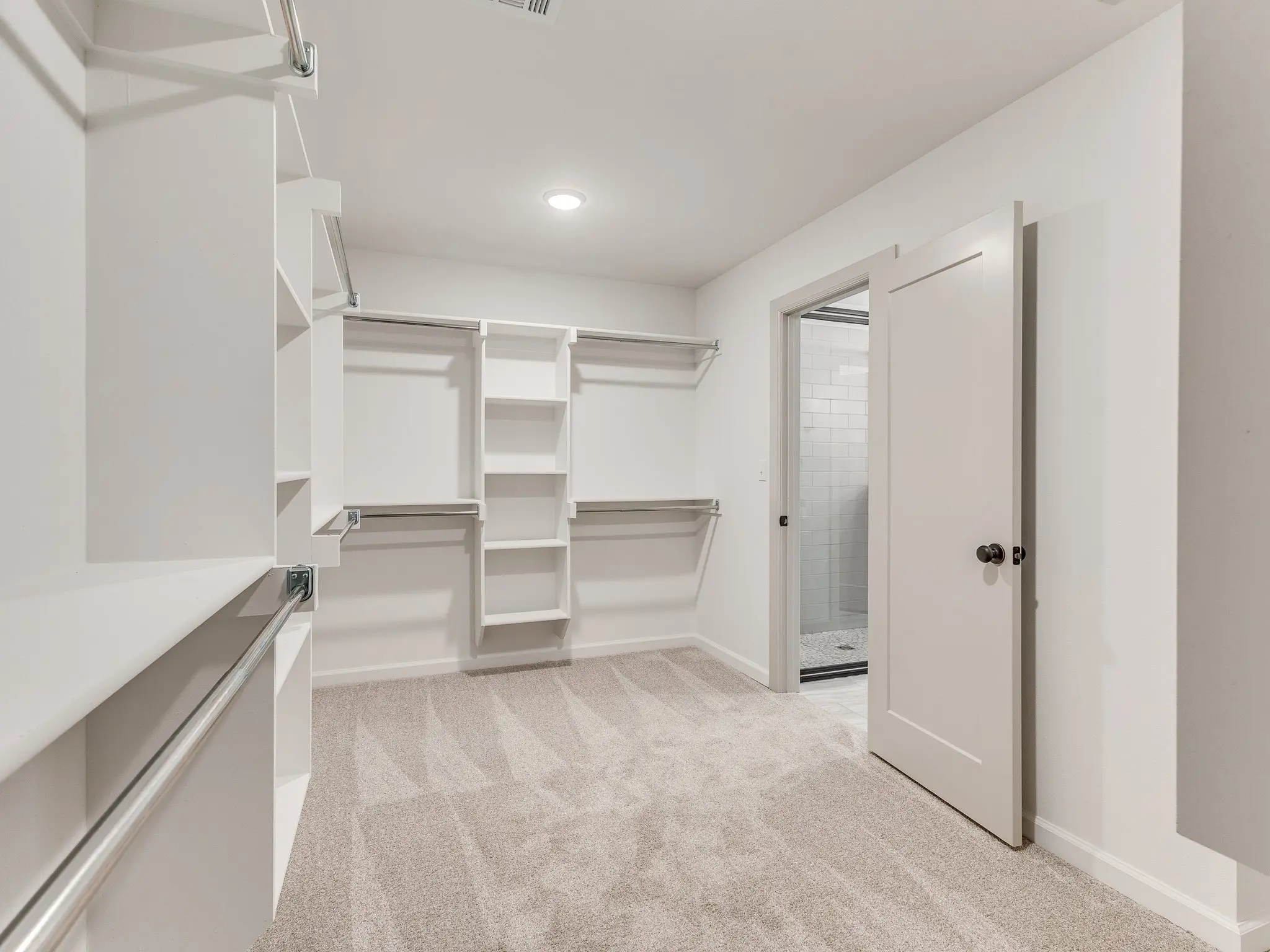 Example of Staged Charleston floor plan - Features and Finishes may vary based on product availability