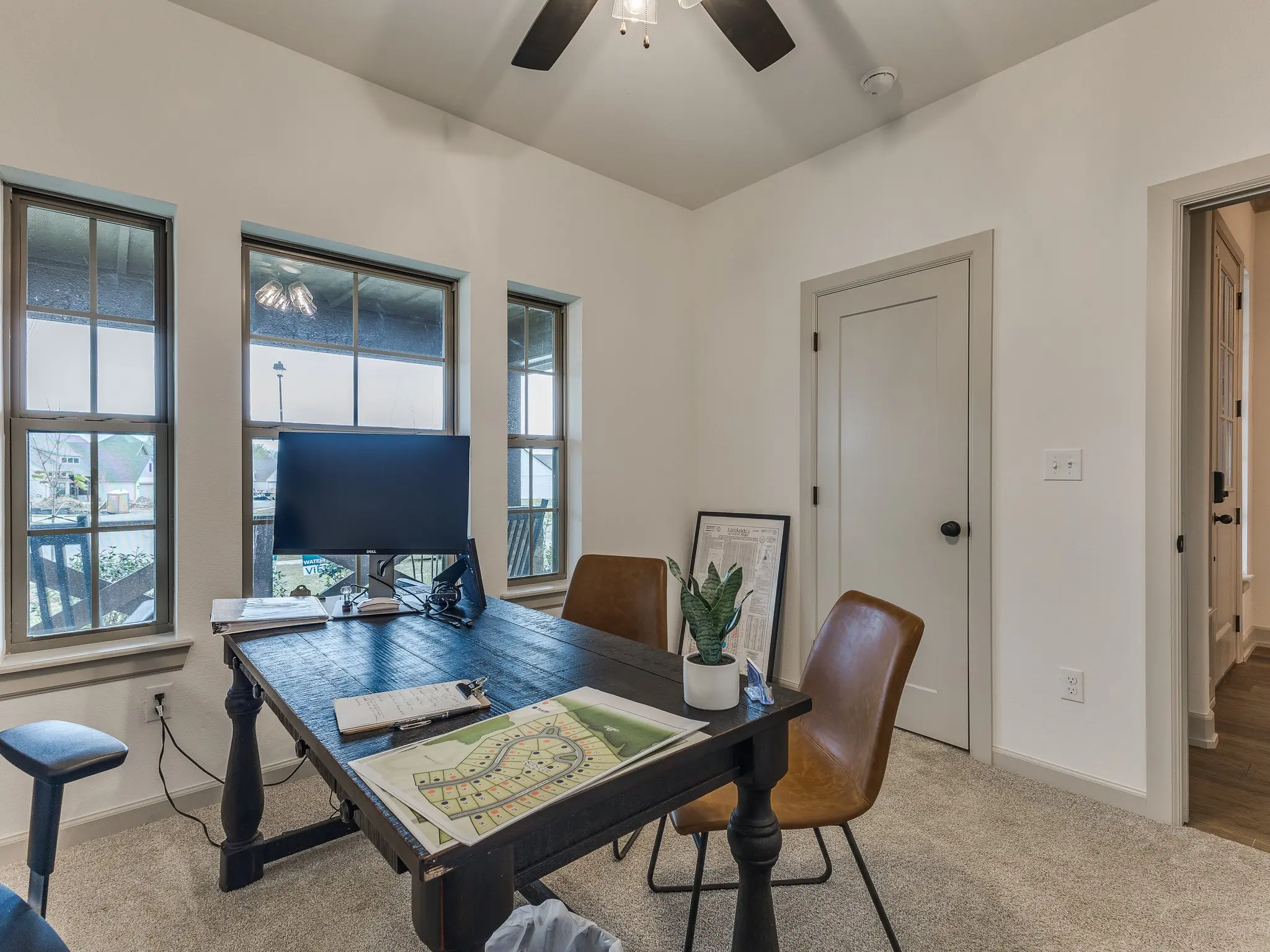 Example of Staged Charleston floor plan - Features and Finishes may vary based on product availability