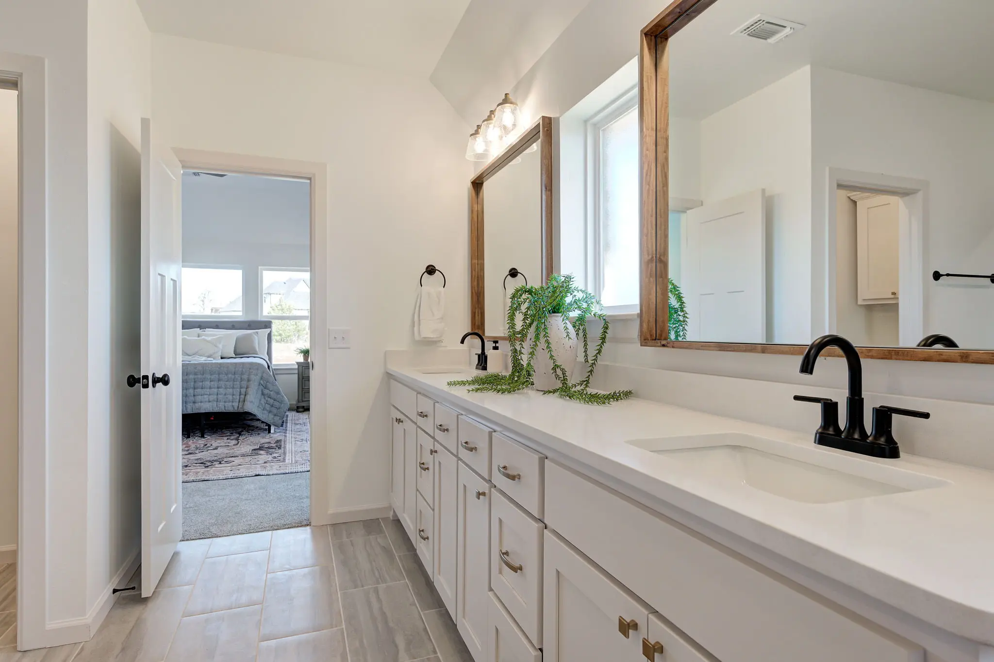 Northwood - Interior Photo 18