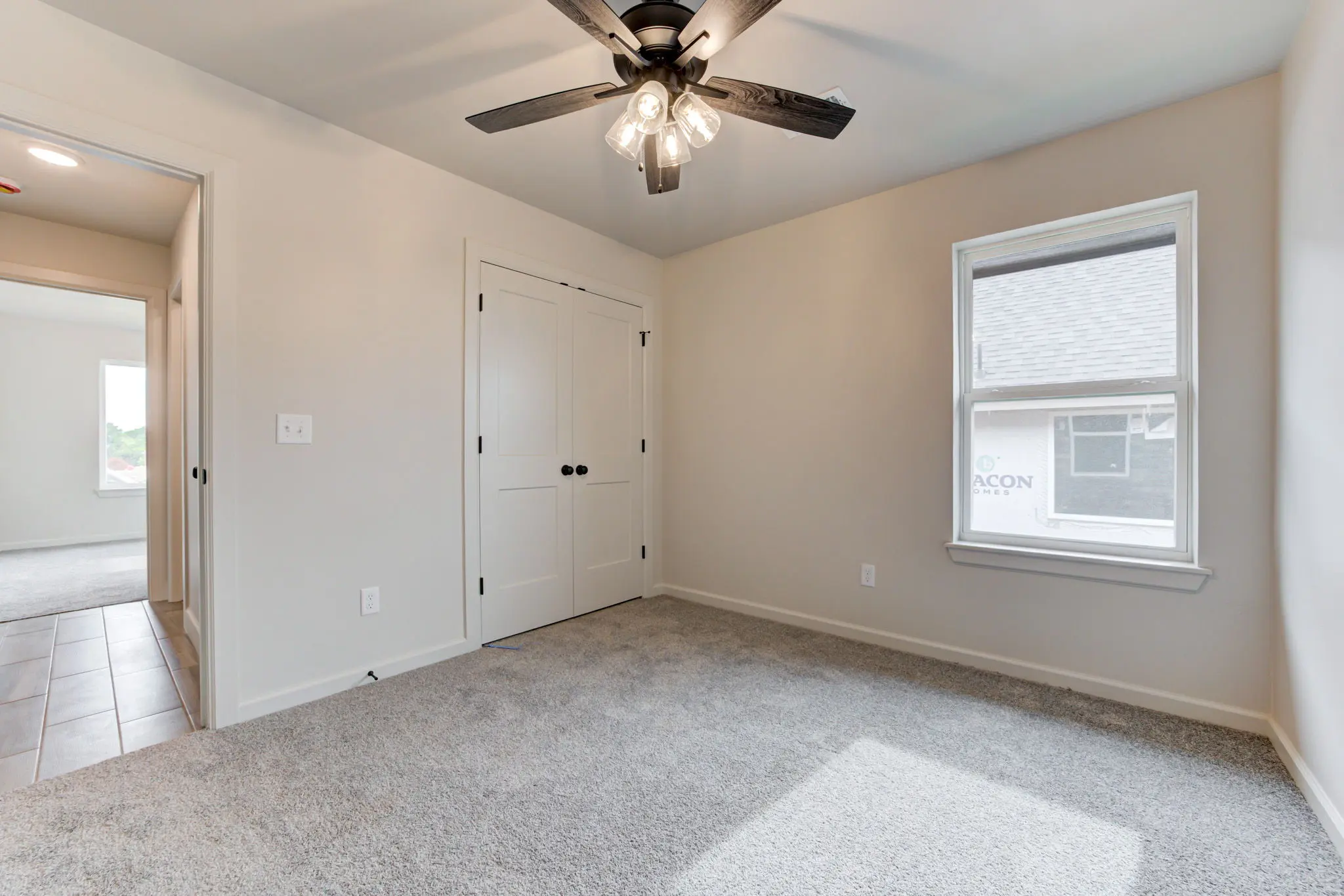 Rockland - Interior Photo 21