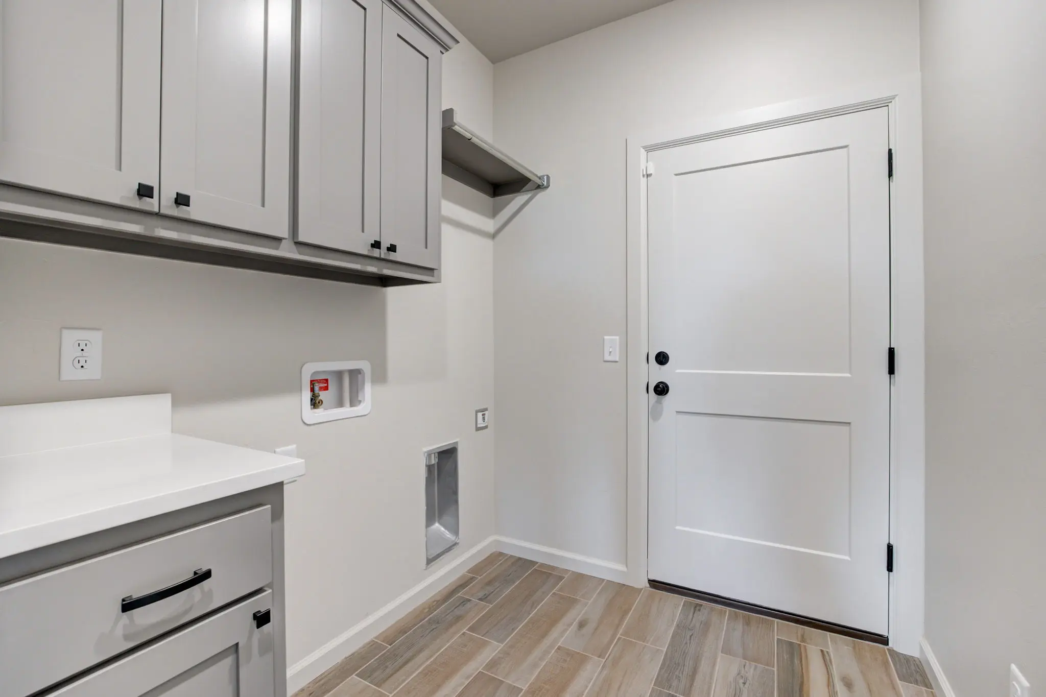 Rockland - Interior Photo 22