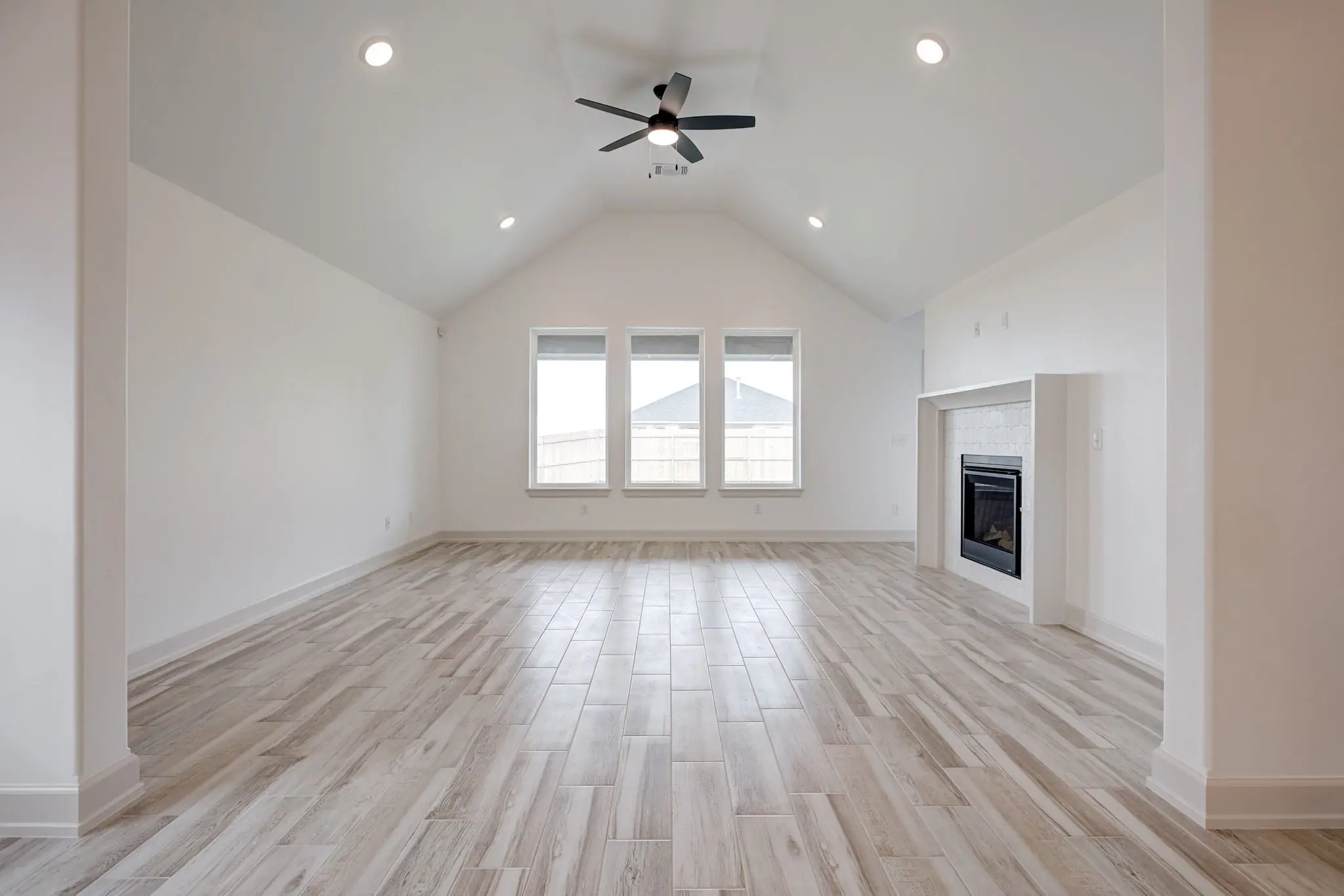 Point Sur - Interior Photo 13