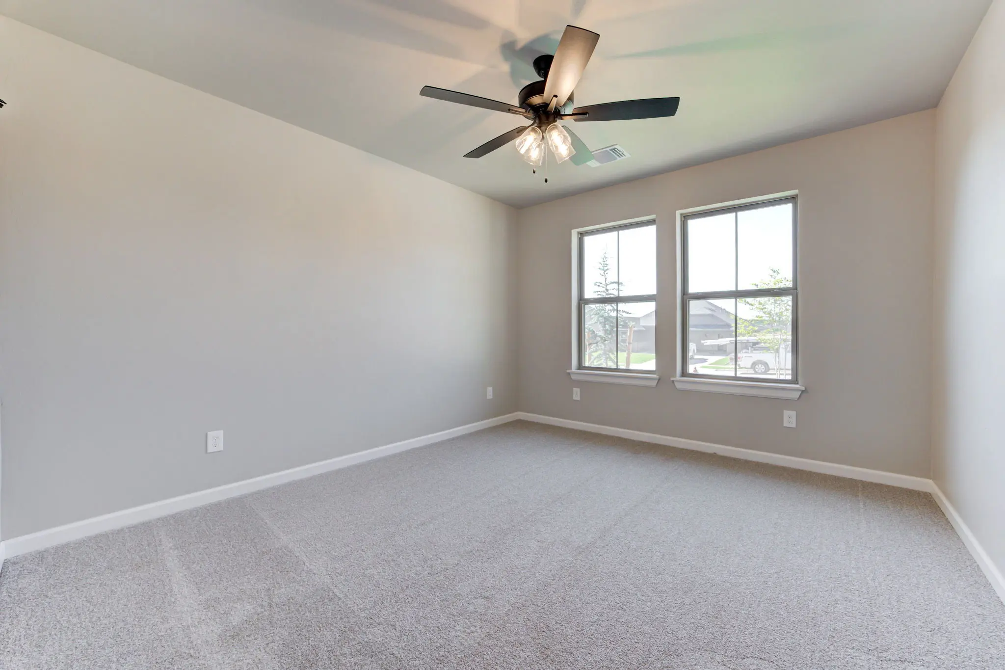 Cherry Island - Interior Photo 11