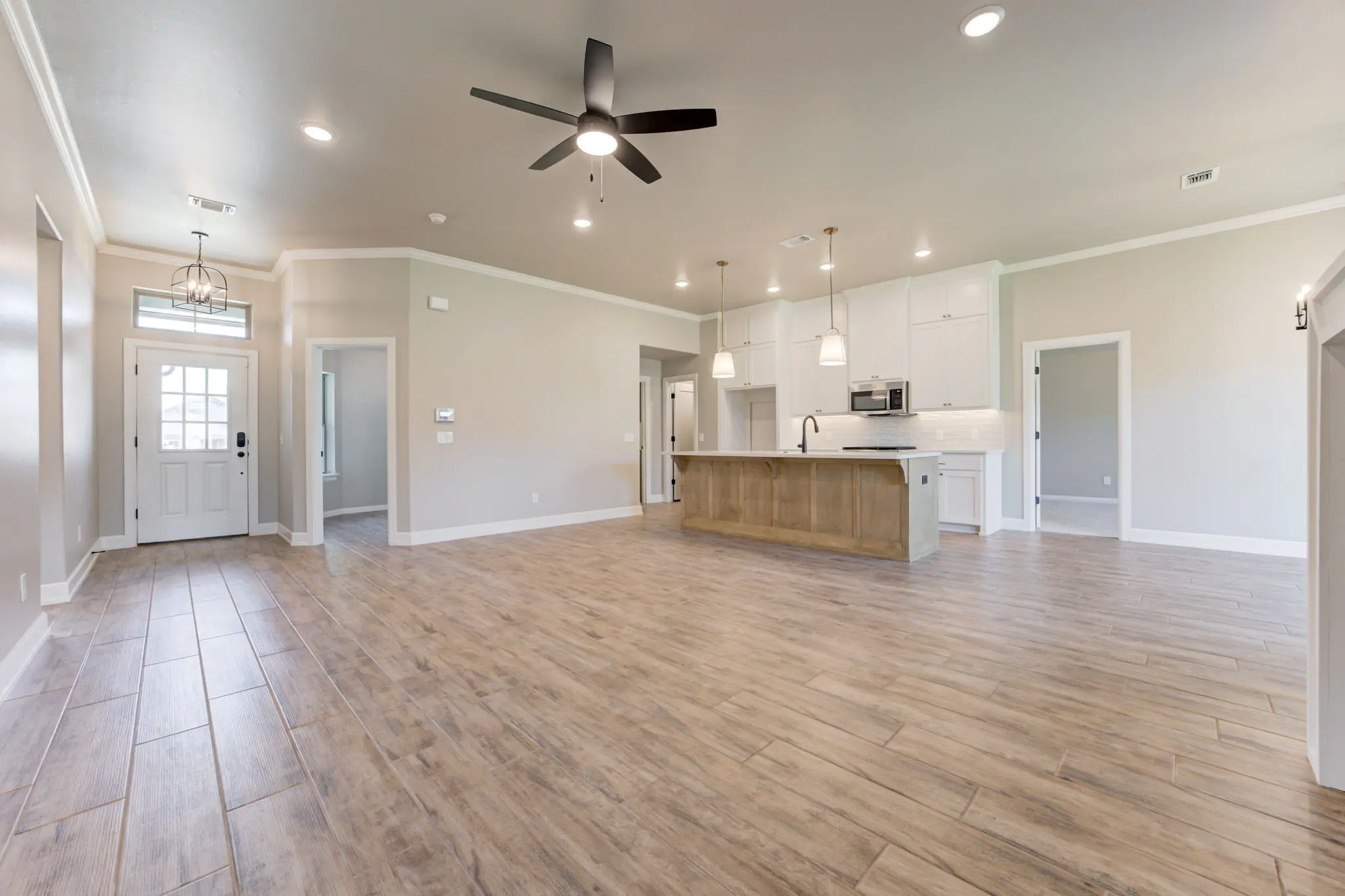 Cherry Island - Interior Photo 6