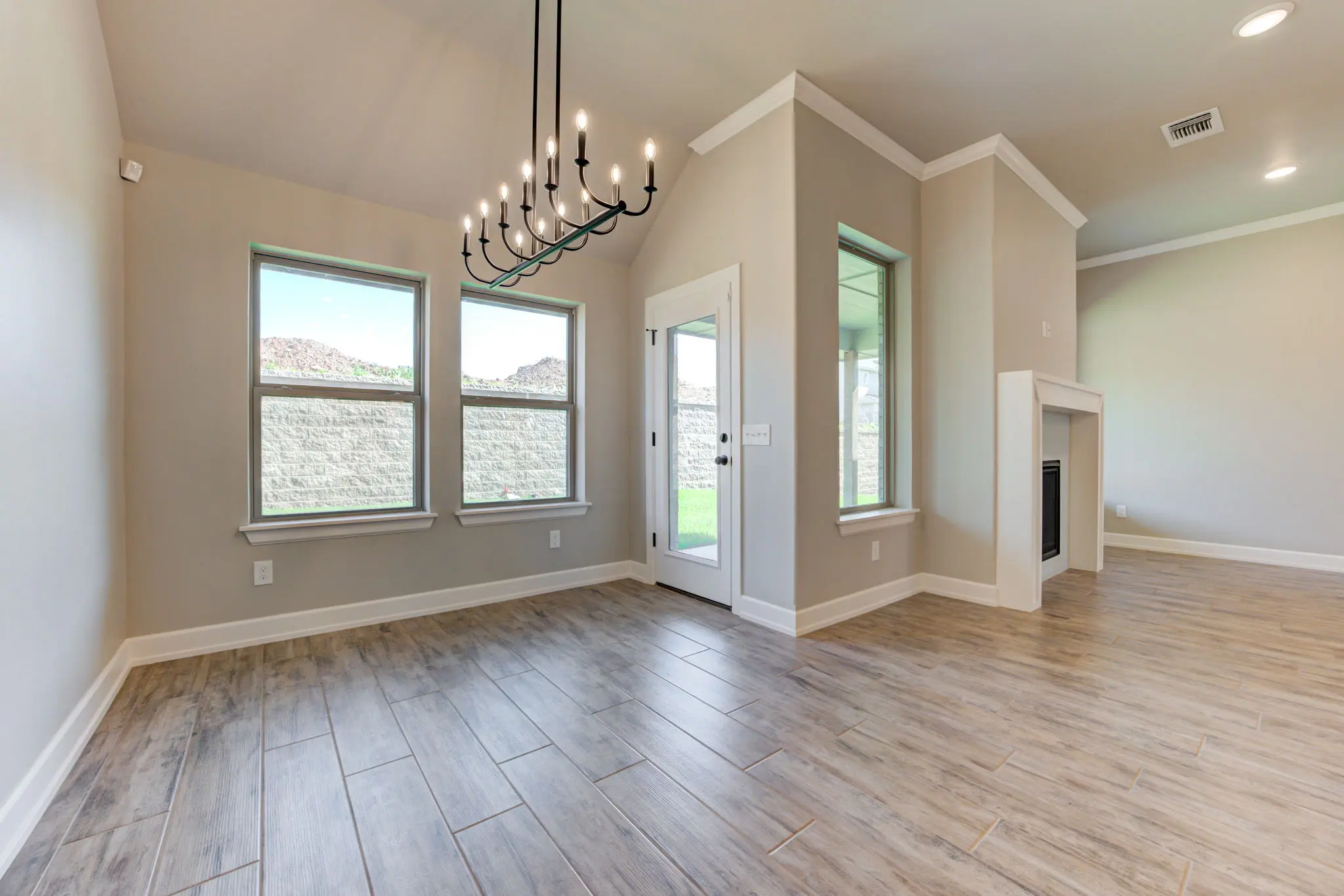 Cherry Island - Interior Photo 9