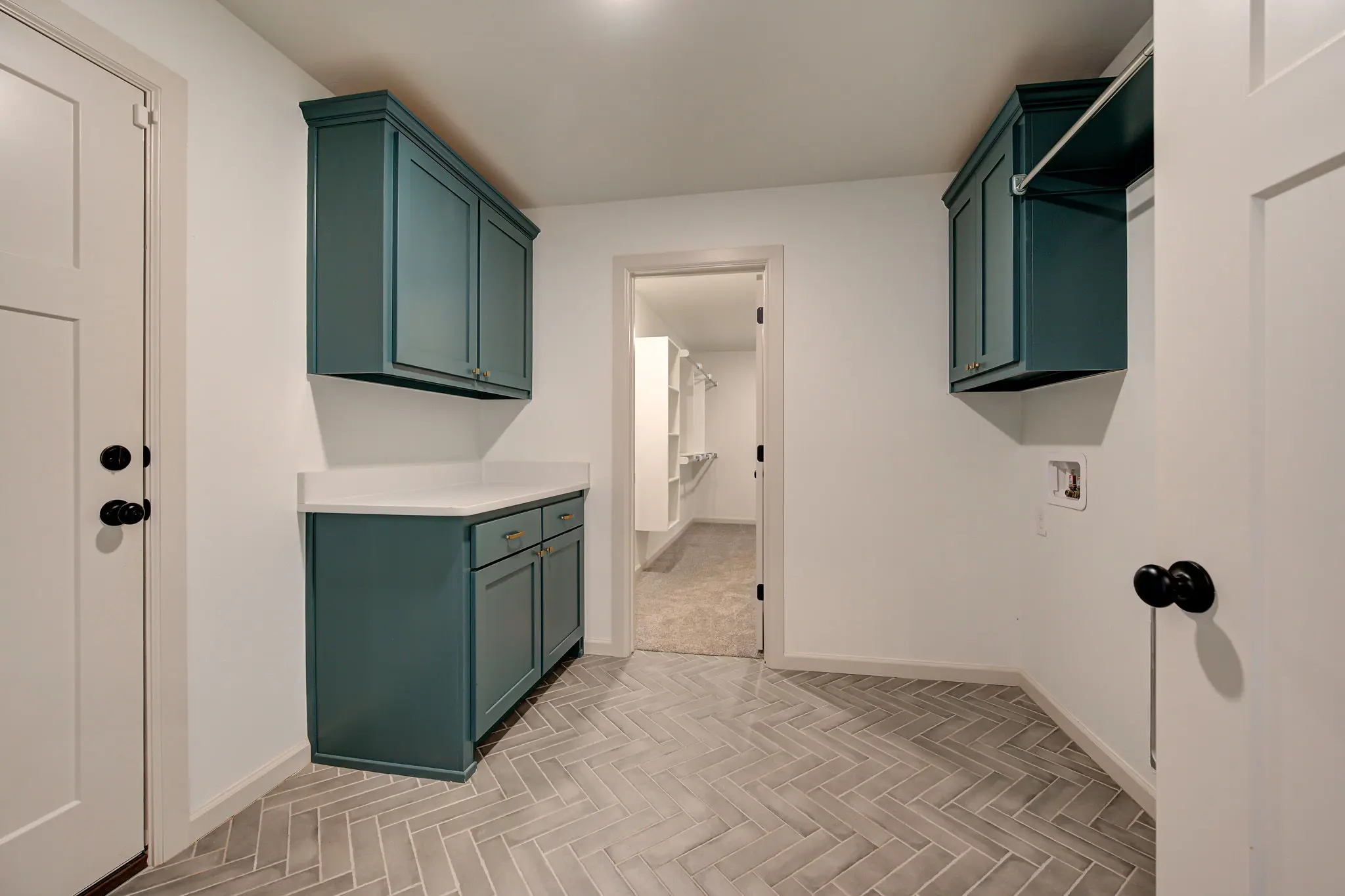 Montauk - Interior Photo 21