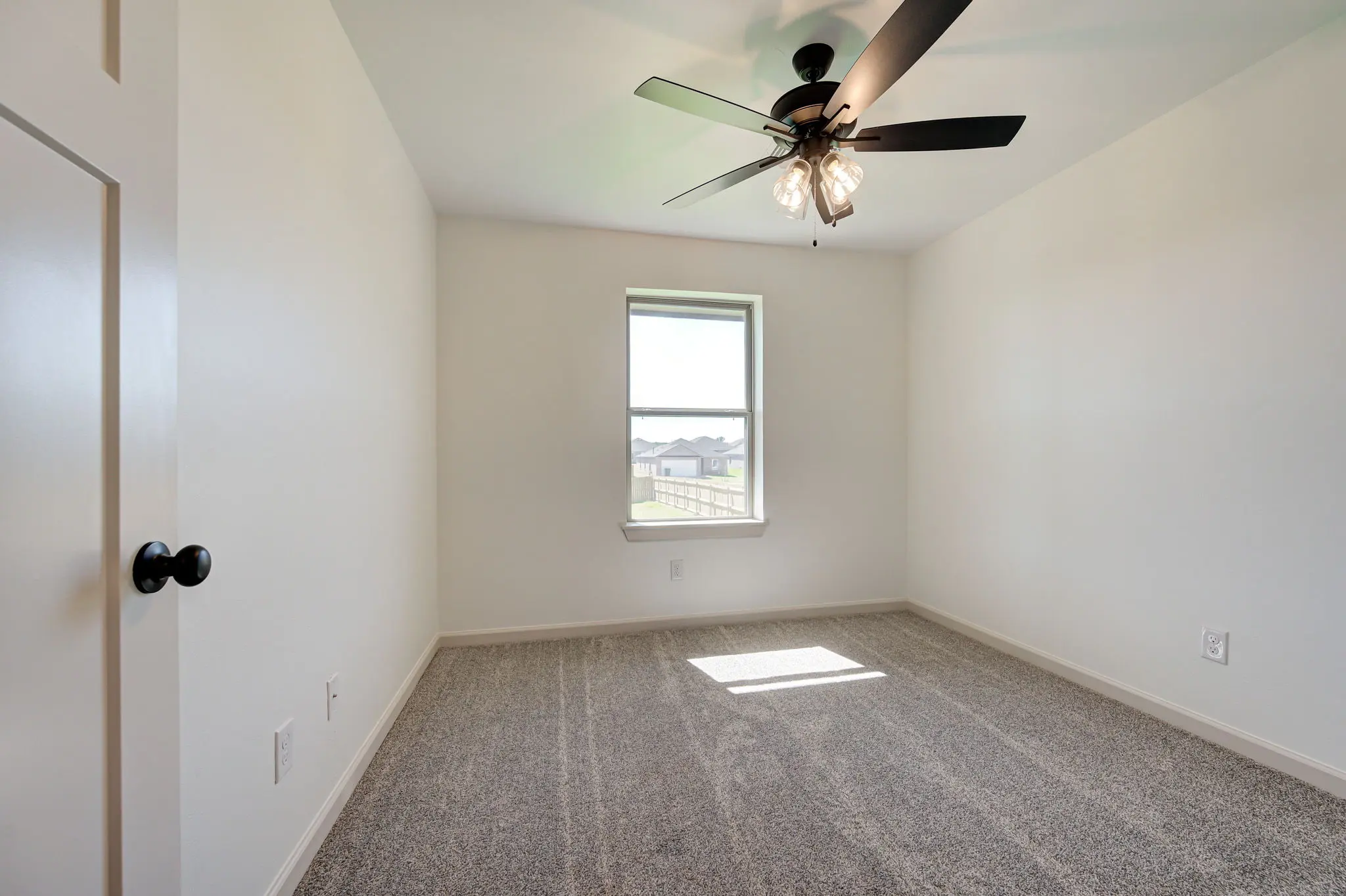 Montauk - Interior Photo 28