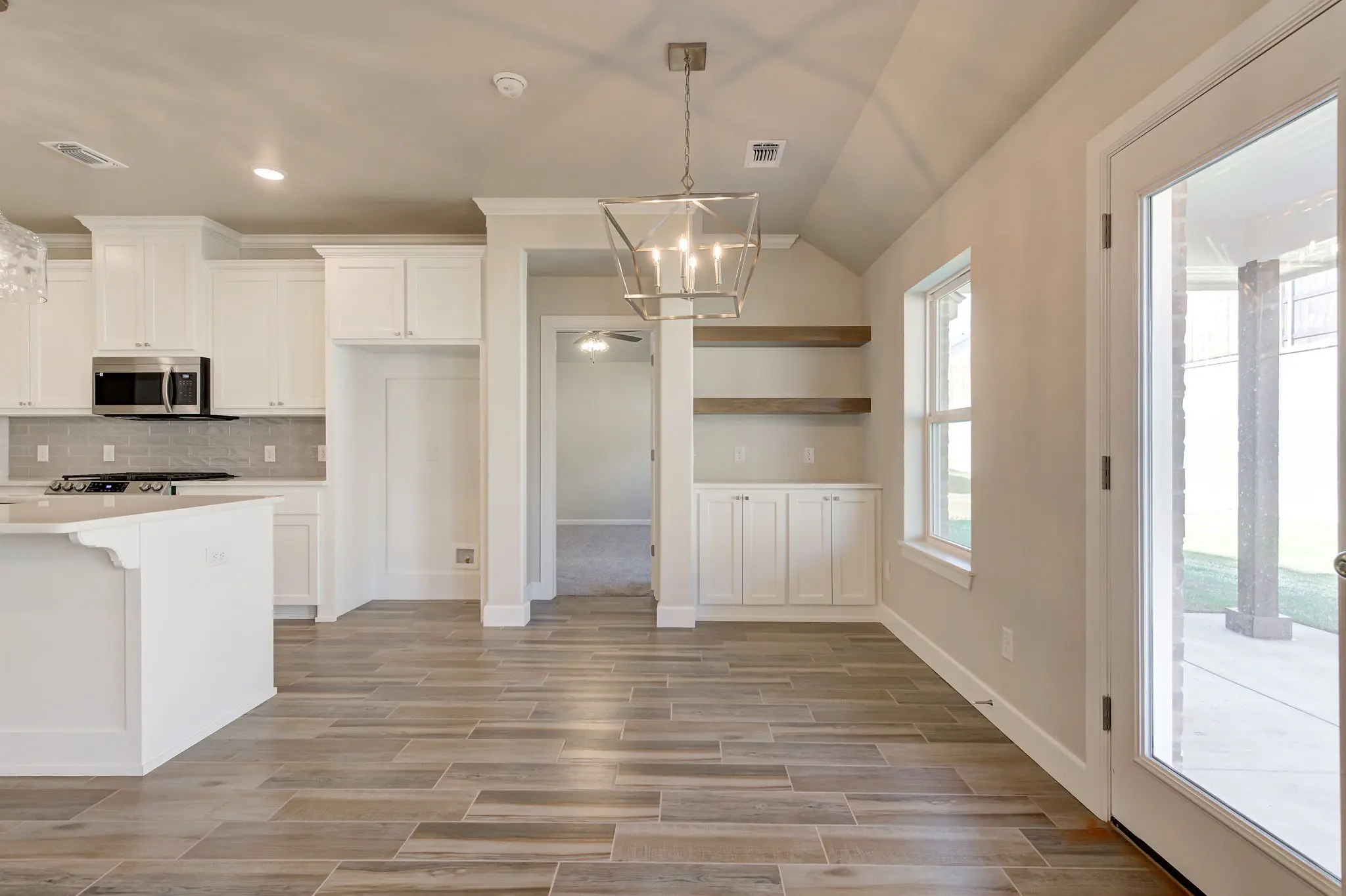 Example of Ashland Floor Plan - Features and Finishes may vary based on product availability