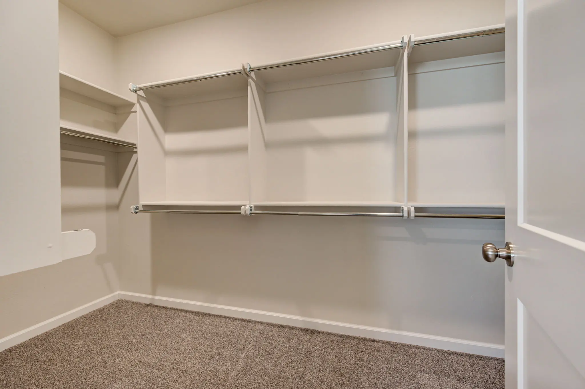 Example of Ashland Floor Plan - Features and Finishes may vary based on product availability