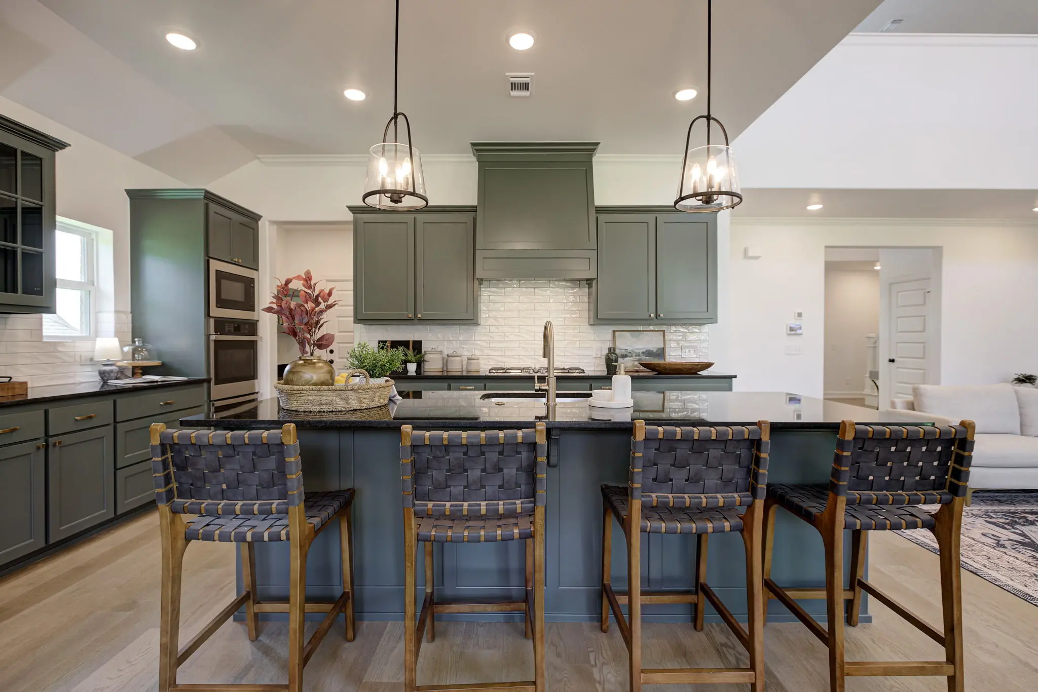 Windmill Point II - Interior Photo 15