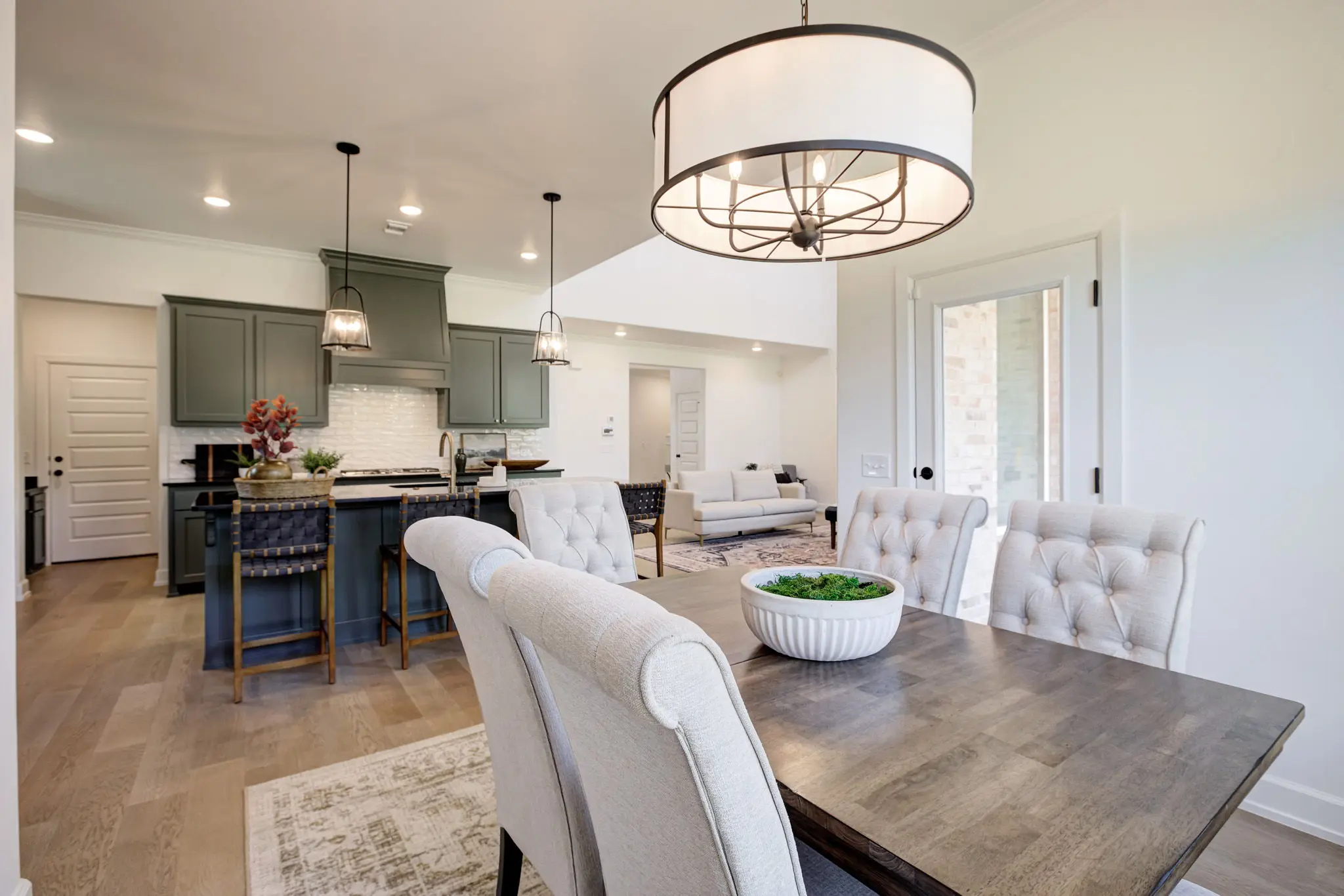 Windmill Point II - Interior Photo 23