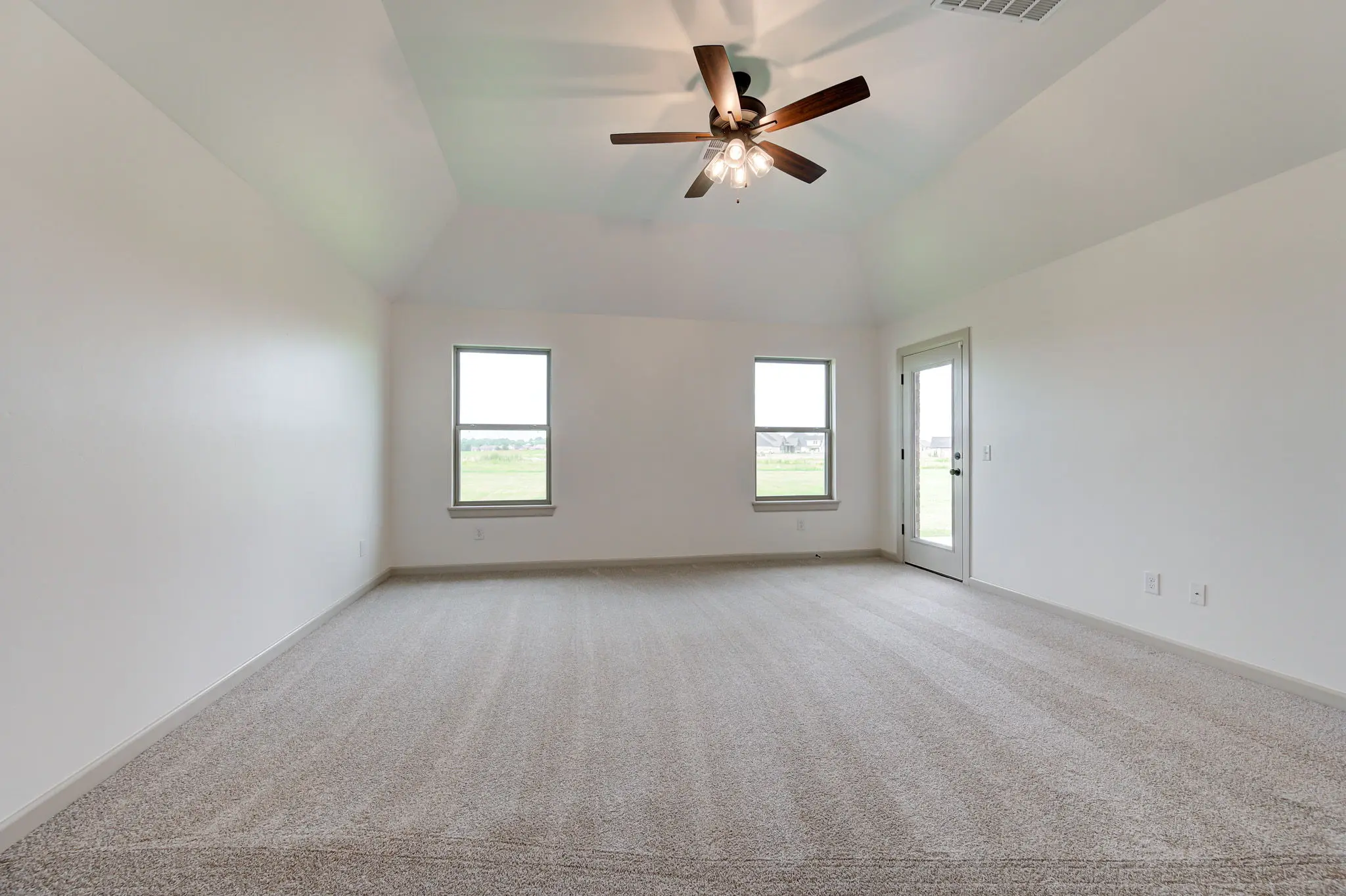 Finns Point - Interior Photo 12