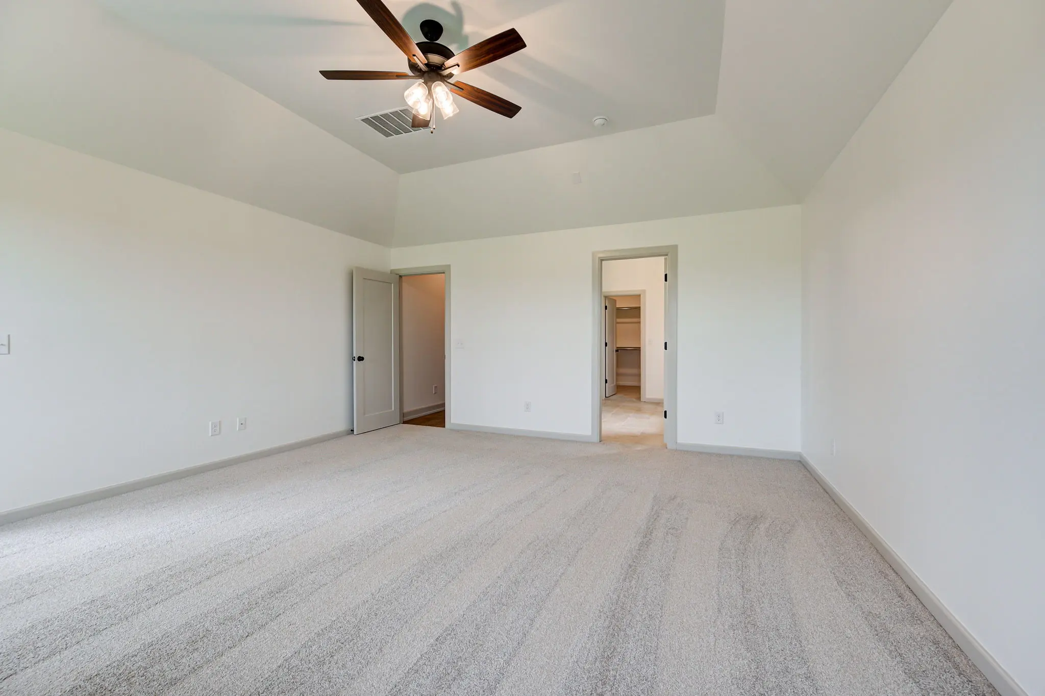 Finns Point - Interior Photo 13