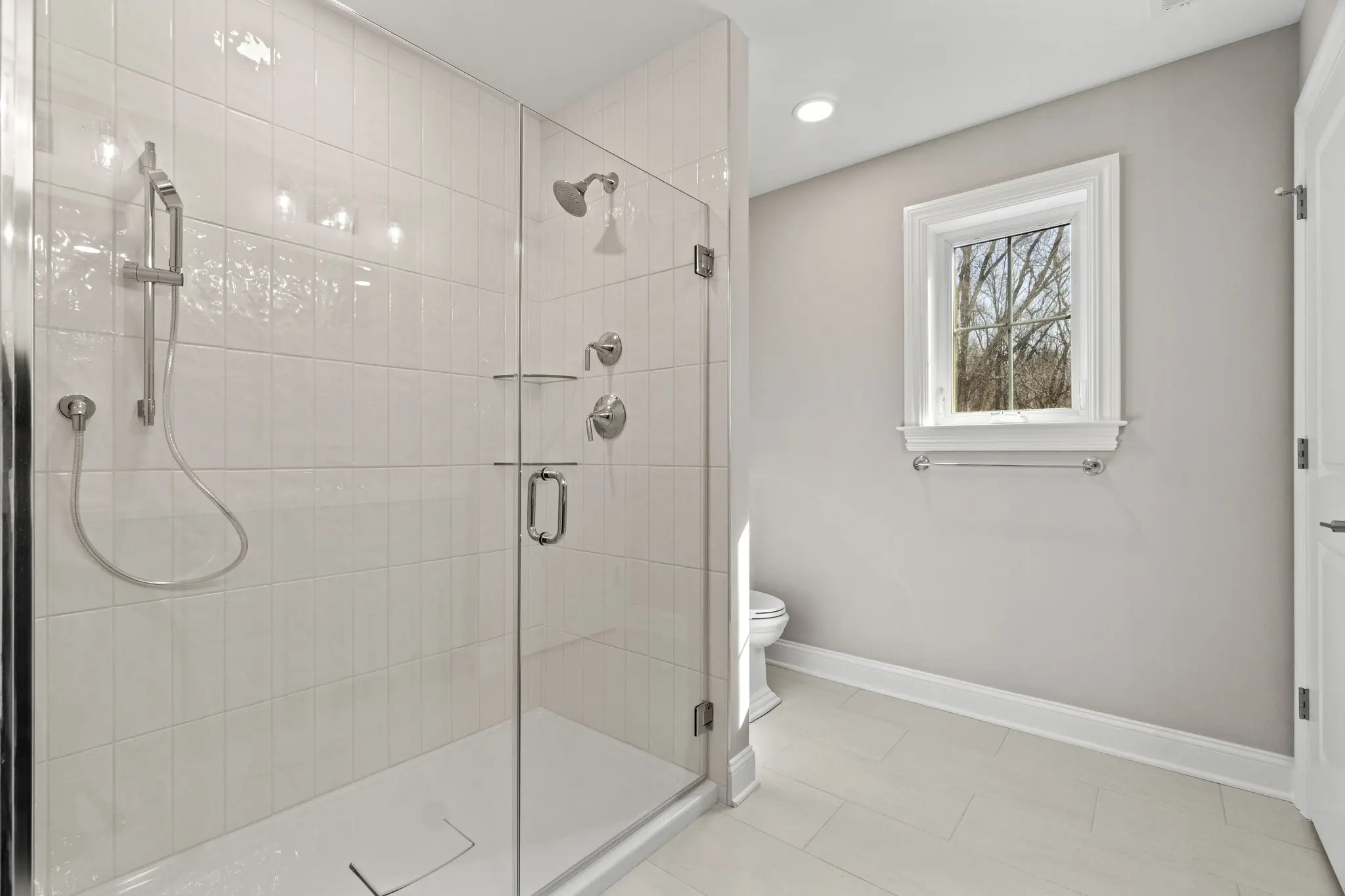 Hayward - Interior Photo 19